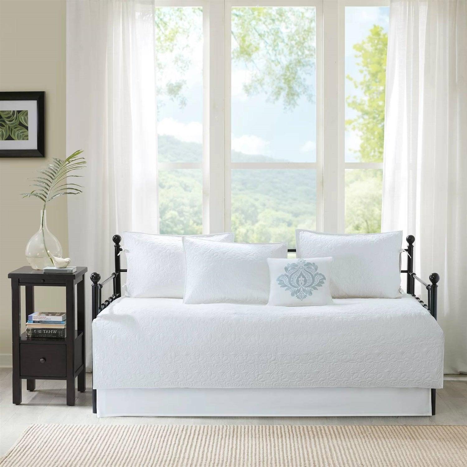 6-Piece Farmhouse Country Cottage Quilted White Reversible Daybed Cover Set - PRHOMZ