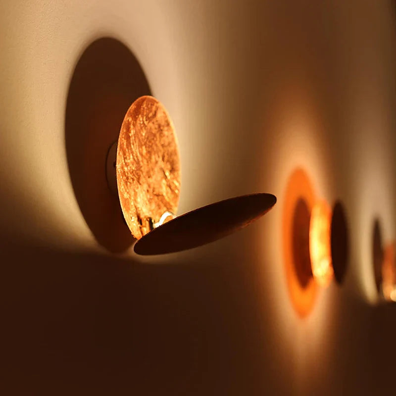 DecorBites™ LED Wall Sconce Round Gold