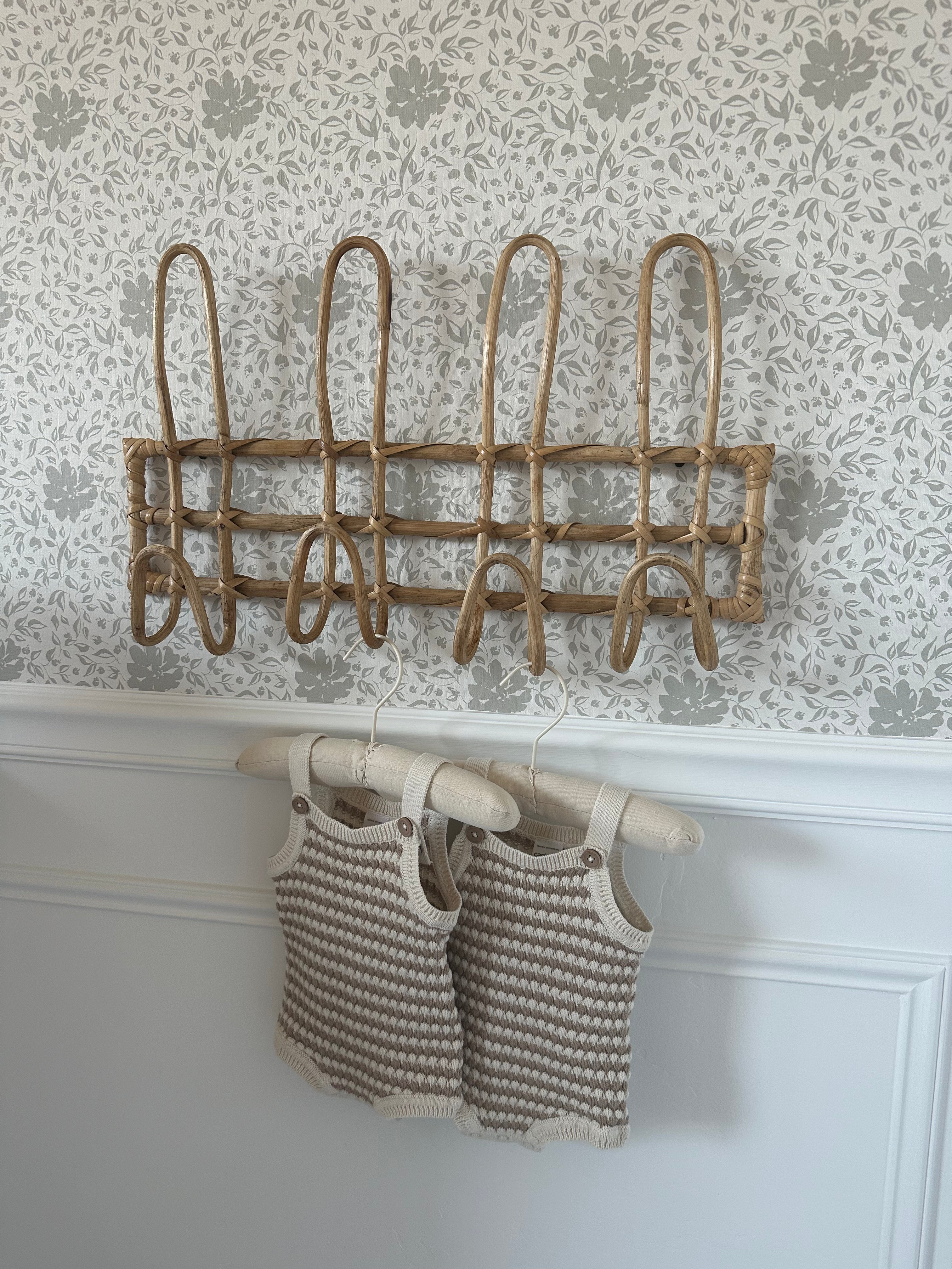 Layla Wallpaper by Ali Anni