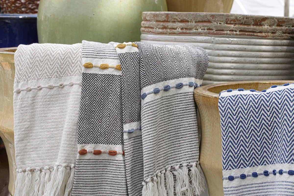 Herringbone Stripe Yarn Dyed Cotton Woven Tassel Throw