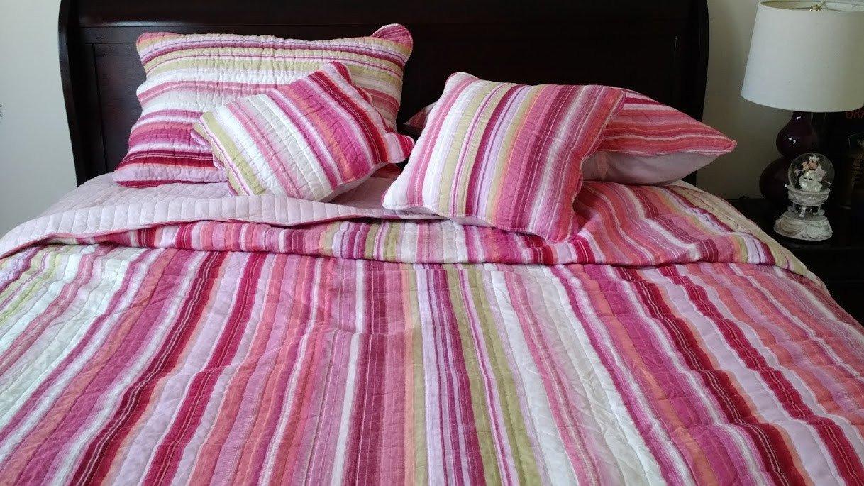 Lovely Stunning Stripes Red & Pink Reversible Quilted Coverlet Bedspread Set