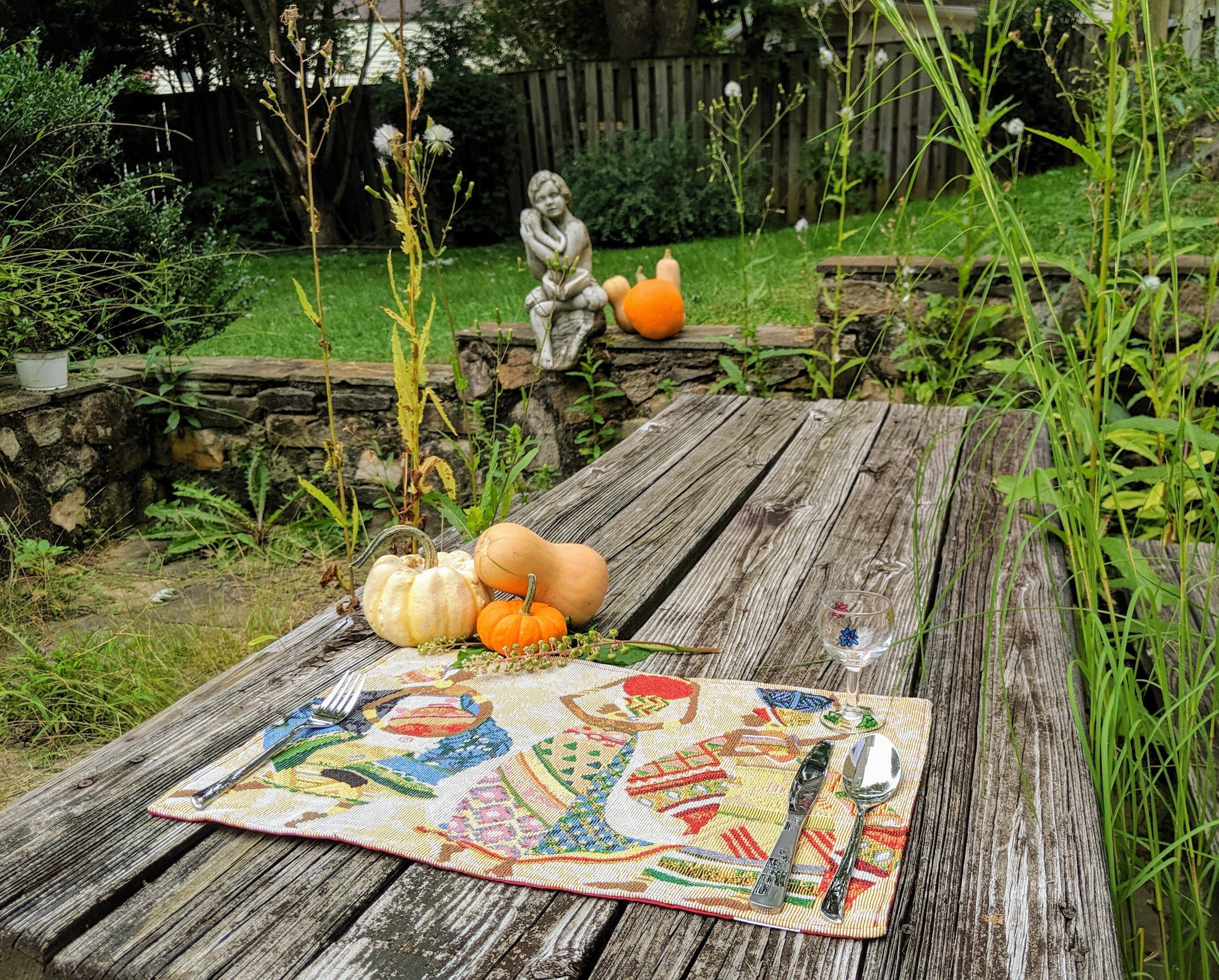 DaDa Bedding Set of 4-Pieces Dancing Women African Kwanzaa Tapestry Dining Table Placemats 13” x 19” (18117)
