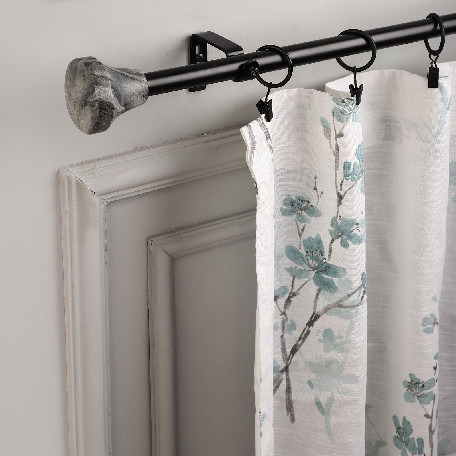 Black Extendable Curtain Pole | Marble Finials | 61-366cm-0