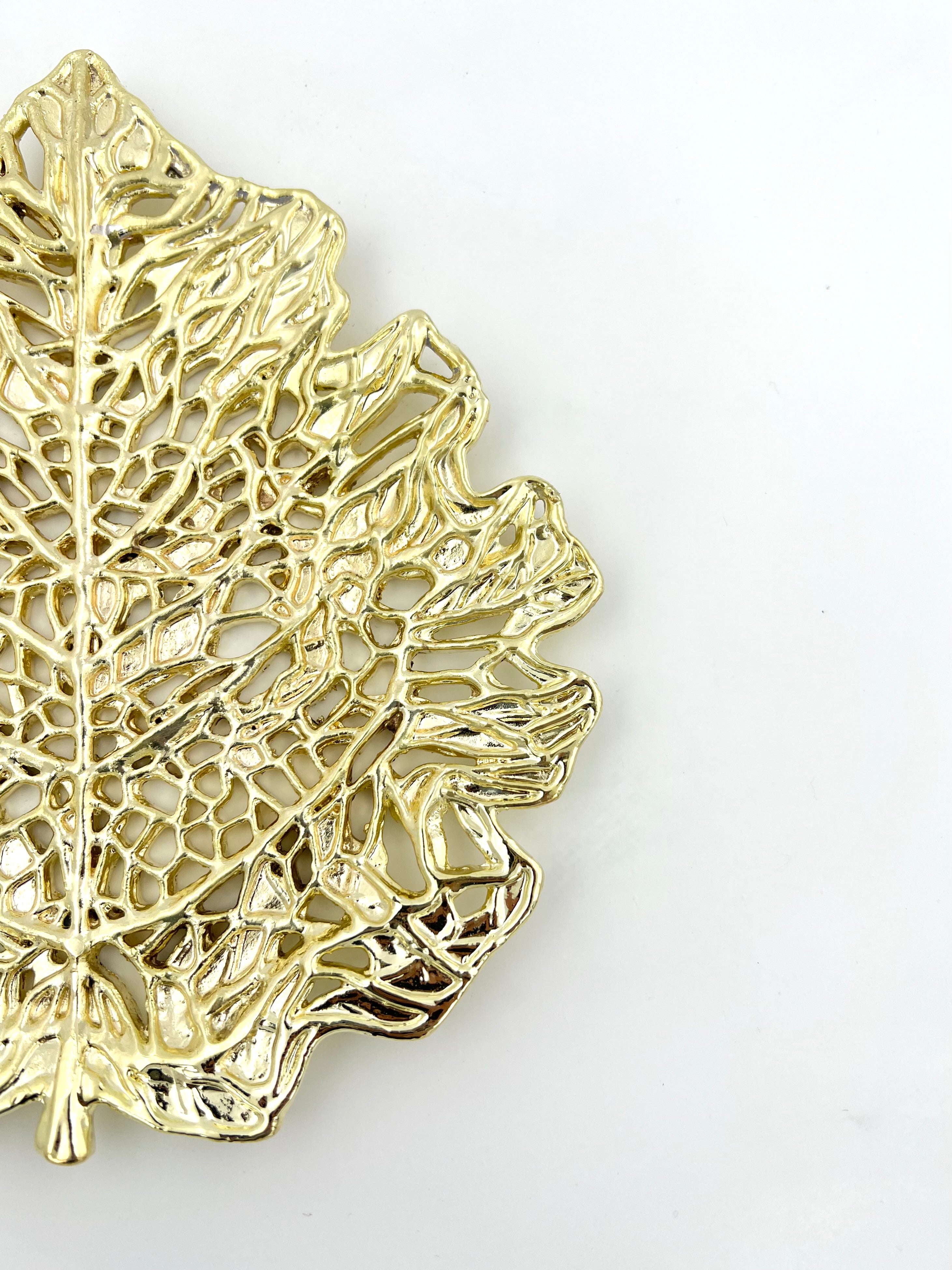 Skeletal Leaf Tray - Decorative Metal Tray | Small Platter | Centrepiece | Home Accent | Gold, Silver or Antique Finish-3