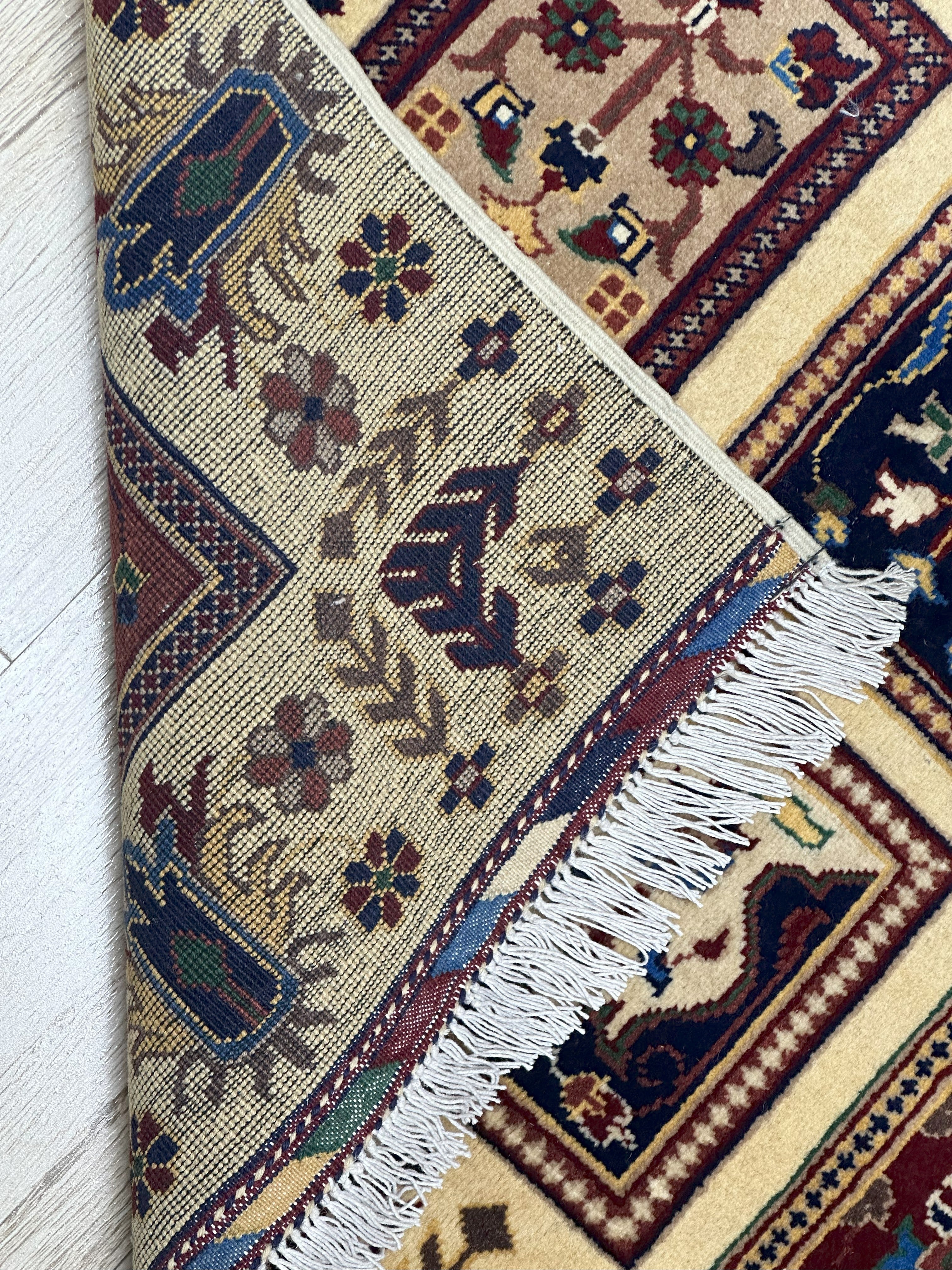 Hand-Knotted Afghani Bakhteiari Wool Rug – 3’5″ x 5’1″