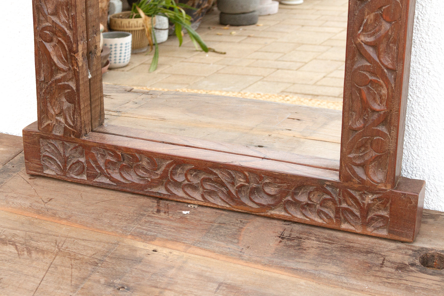 Royal Elephant High-Relief Carved Mirror