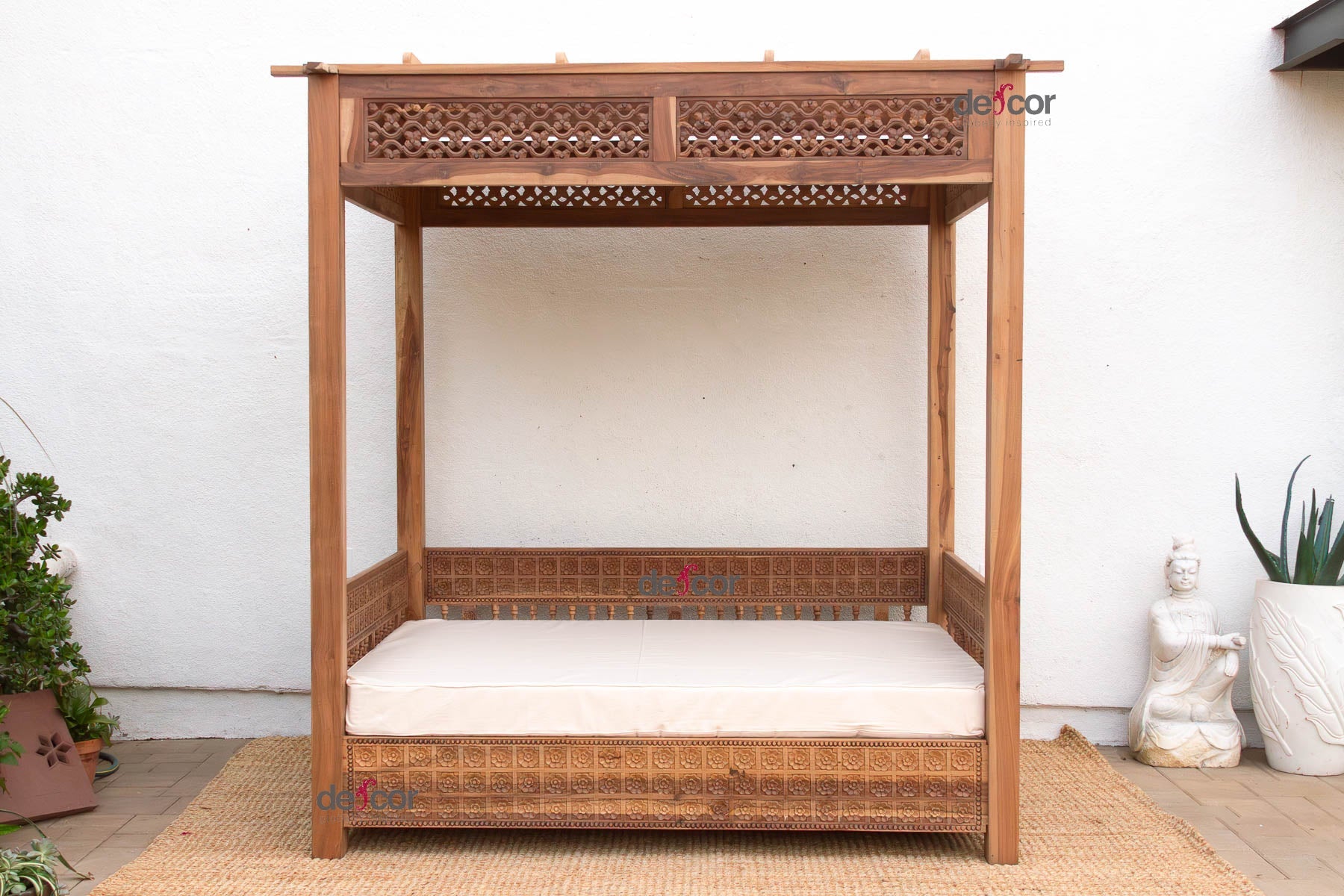 Carved Floral Jali Canopy Sanctuary Daybed