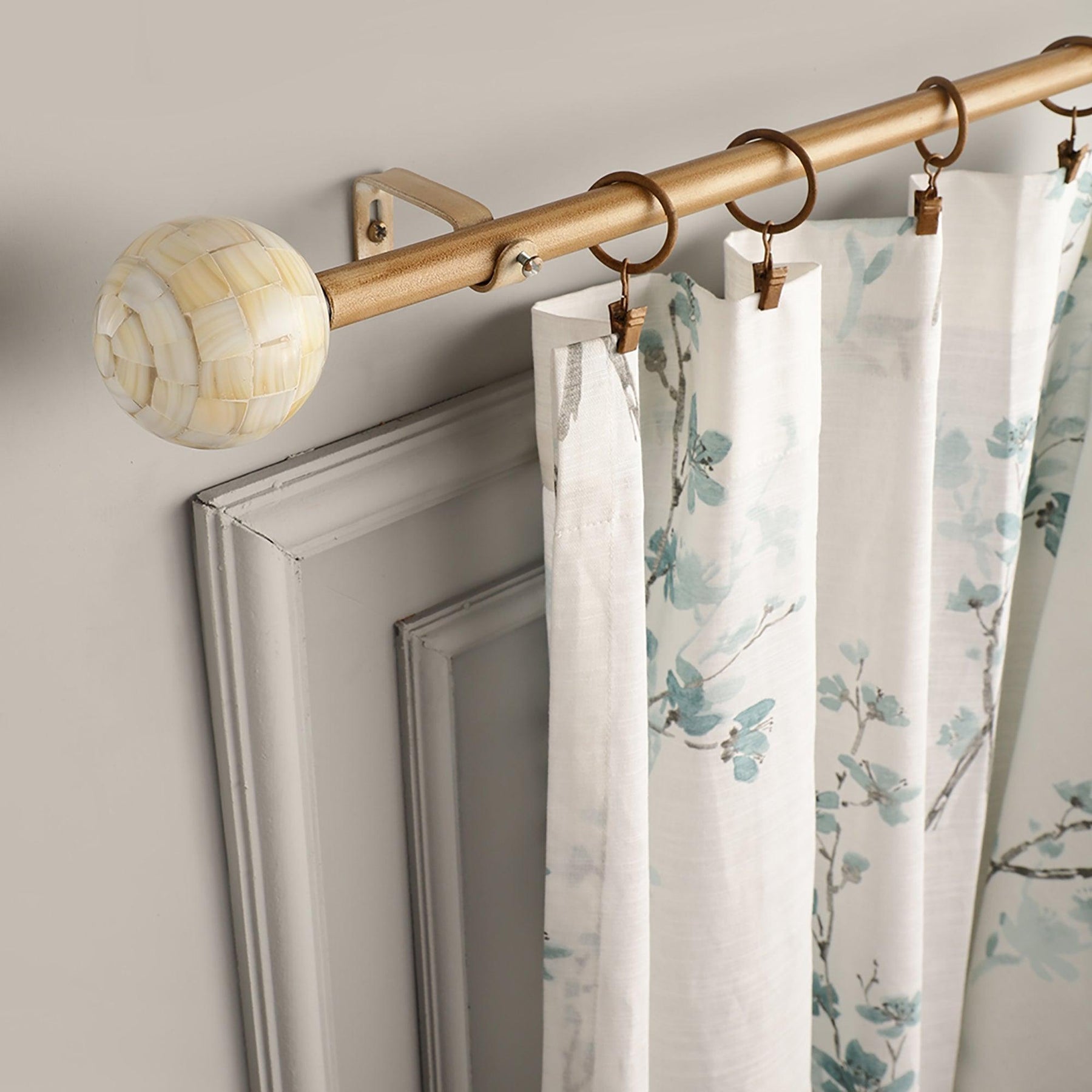 Gold Extendable Curtain Pole | 25mm | Mother-of-Pearl Finials | 61-366cm-0