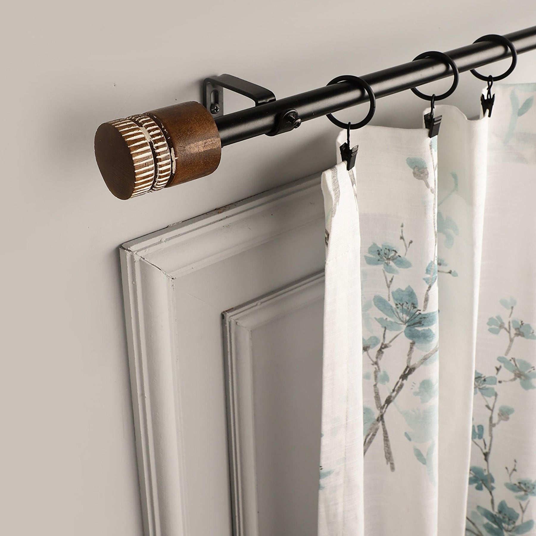 Black Extendable Curtain Pole | 19mm | Wooden & Metal Finials | 61-366cm-0