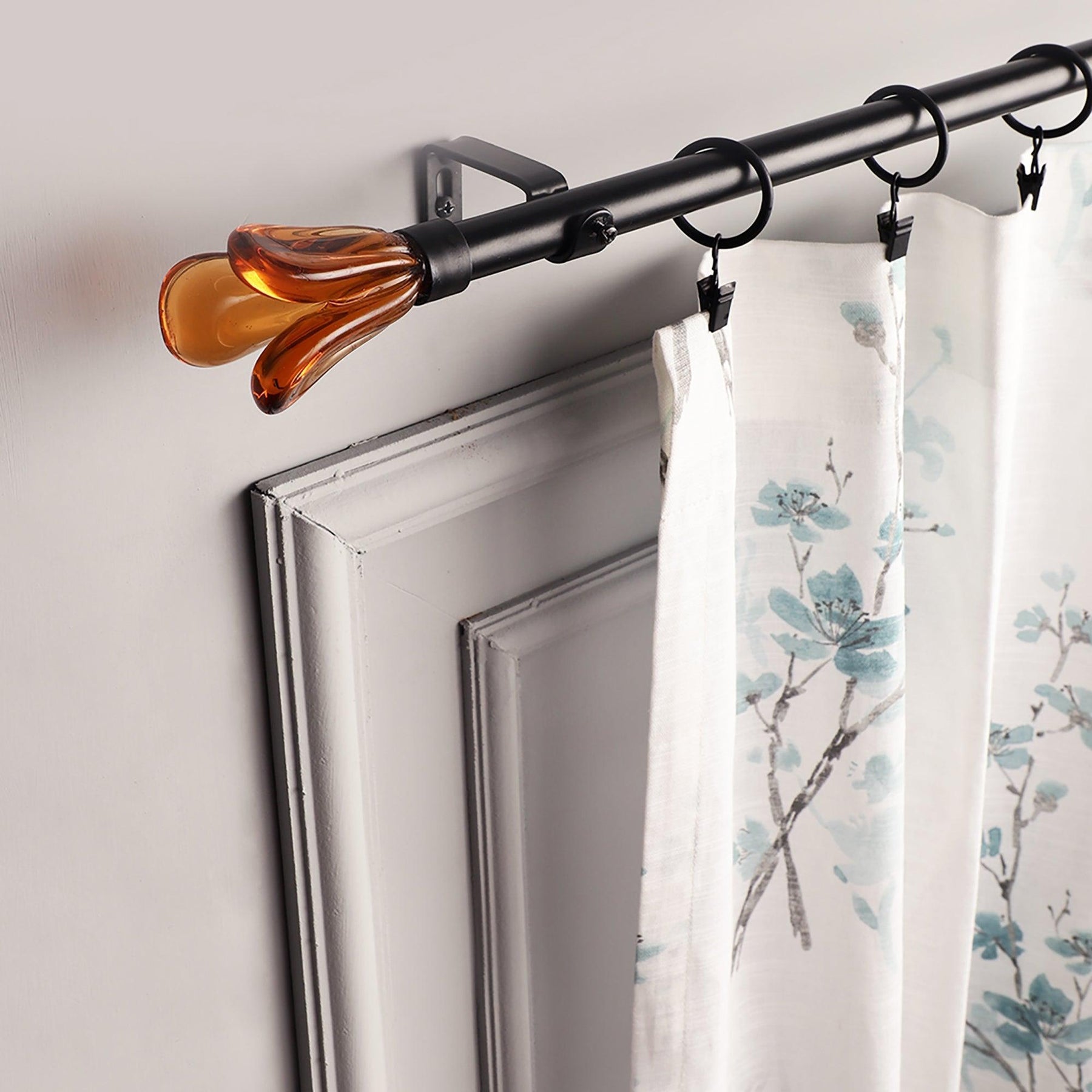 Black Extendable Telescopic Curtain Pole | Rod With Amber Floral Finials | 61-366cm-0
