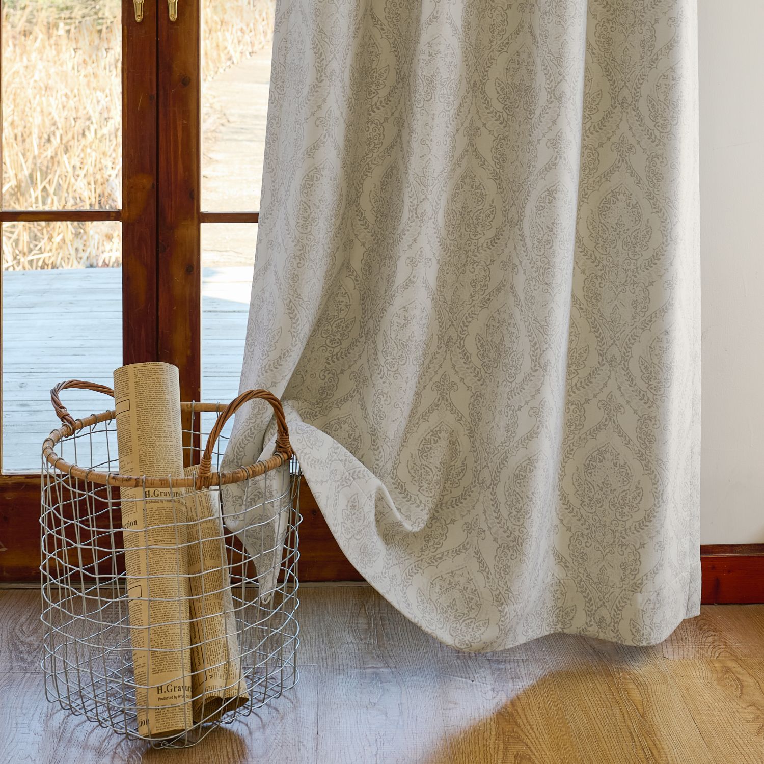 Jolie French Country Style Damask Patterned Curtains