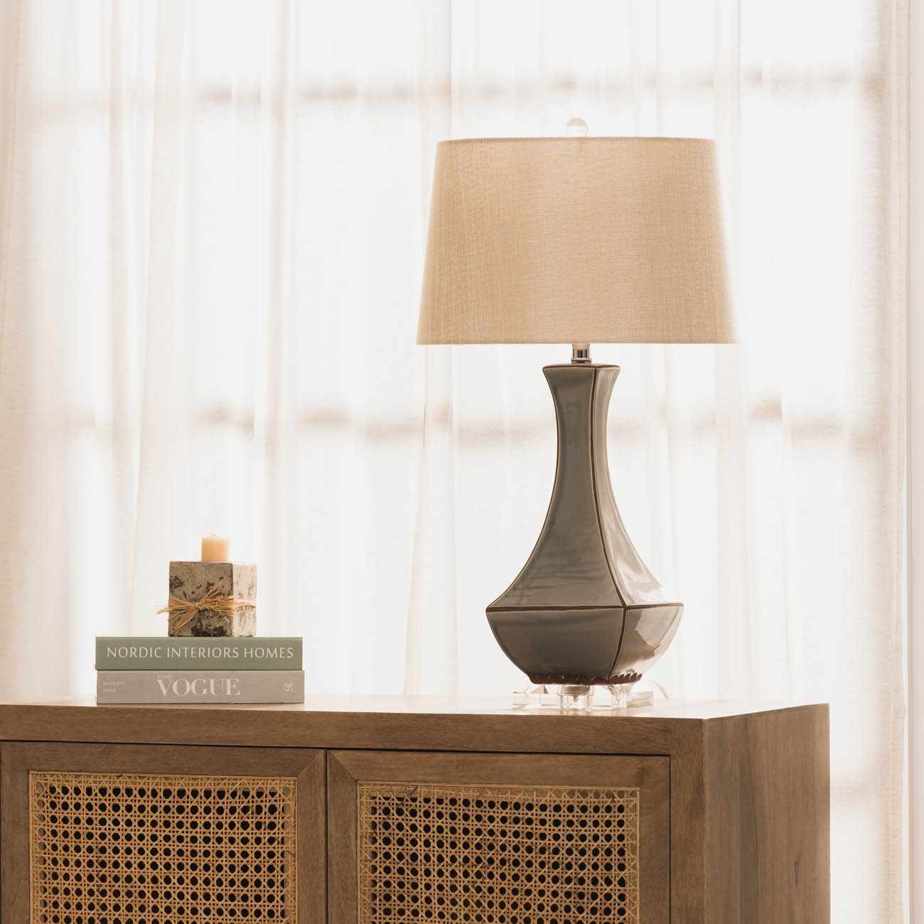 Kalilangan Gray Ceramic Table Lamp-2