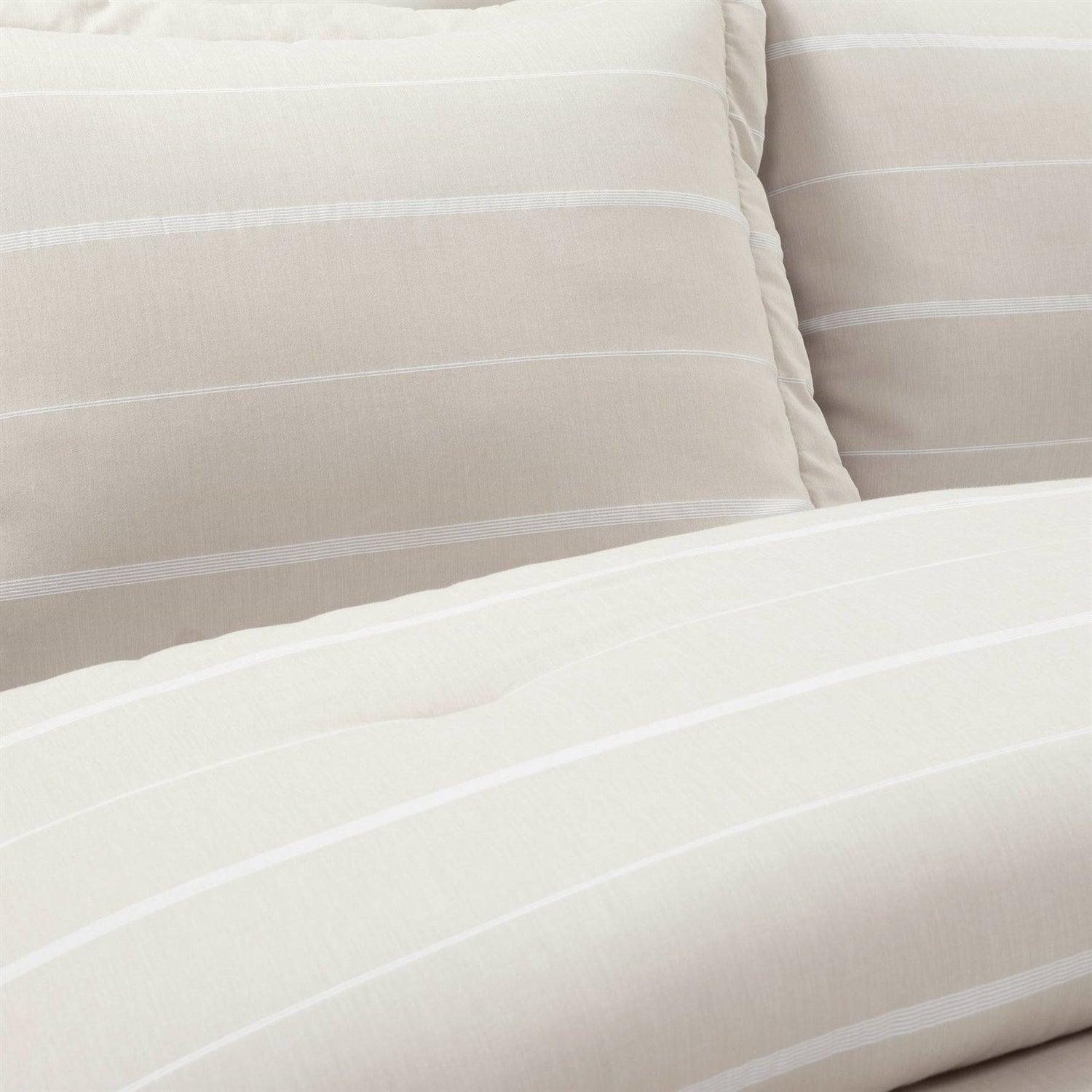 King/California King Beige Off-White Stripe Lightweight 3-Piece Comforter Set - PRHOMZ