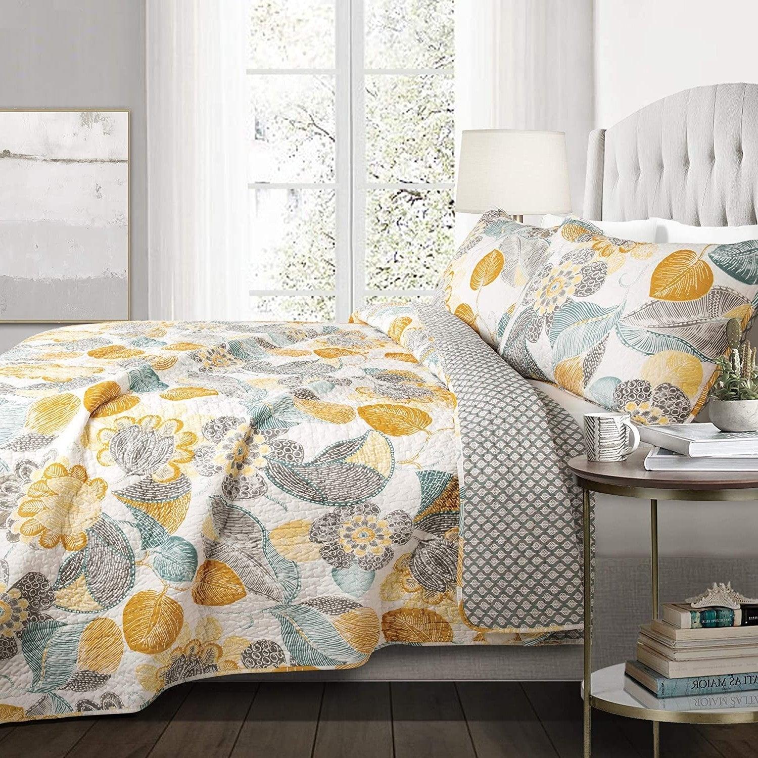 3 Piece Reversible Yellow Grey Floral Cotton Quilt Set in King Size - PRHOMZ