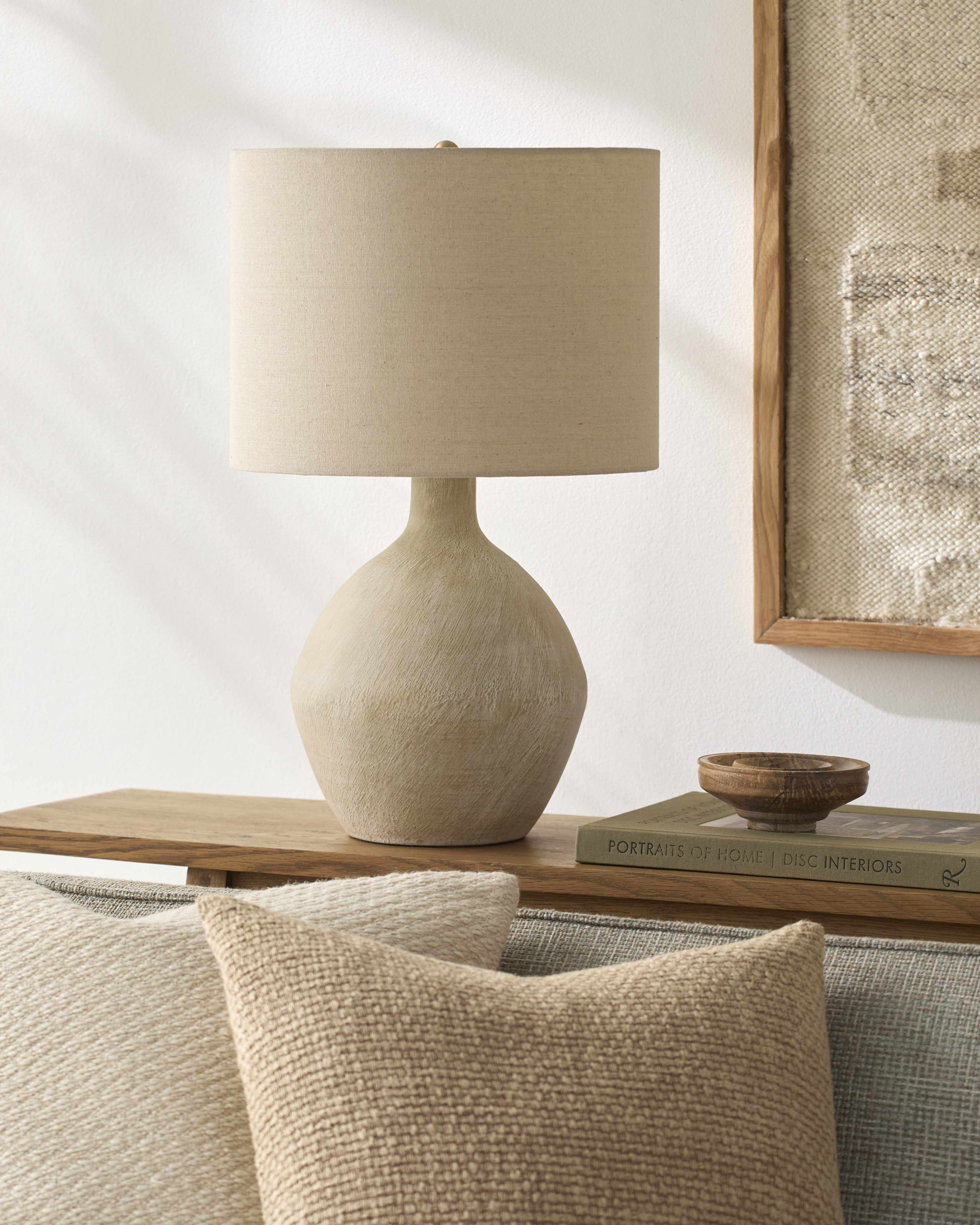 Kolomyagi Beige Table Lamp-4