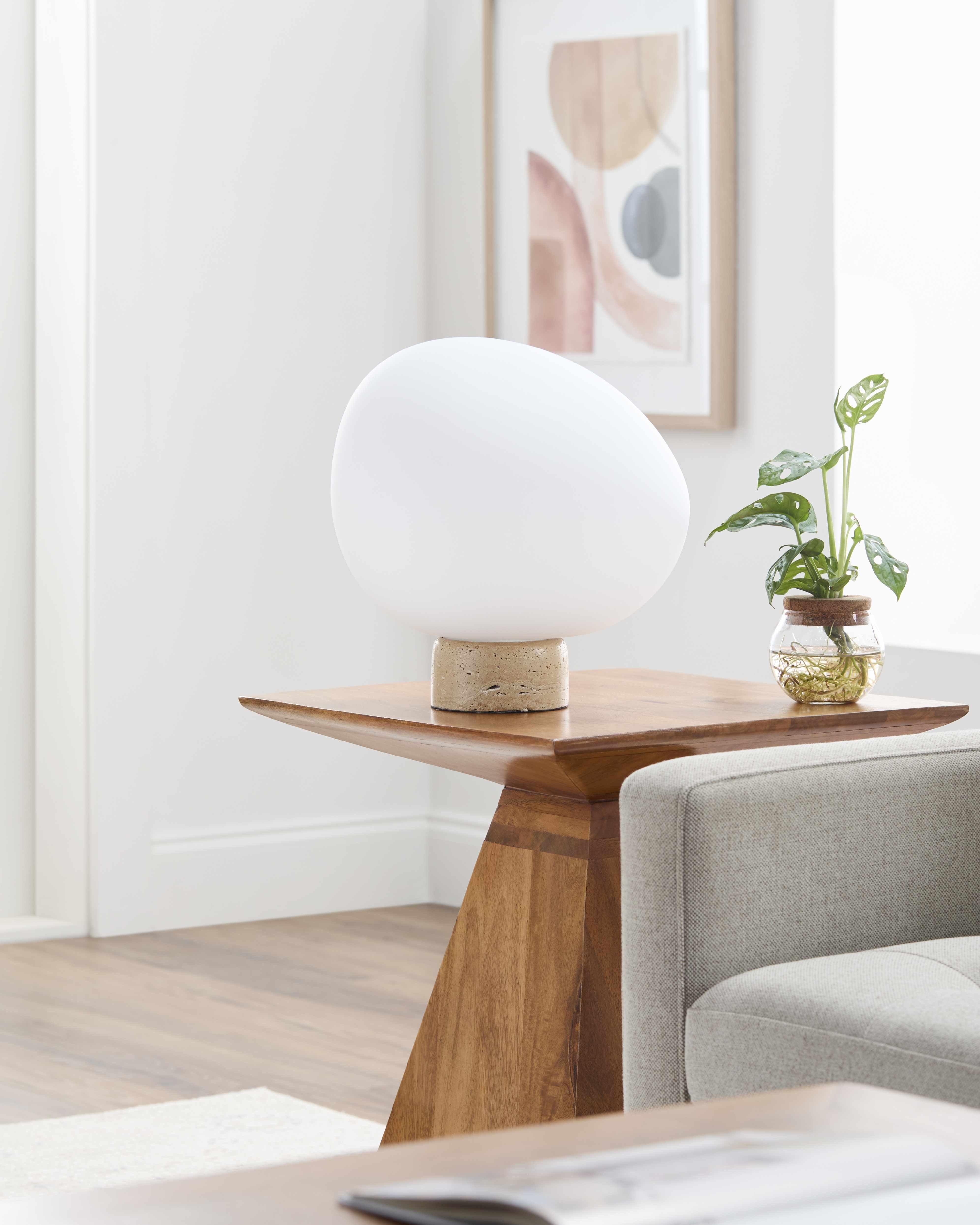Listvyanka Table Lamp - PRHOMZ