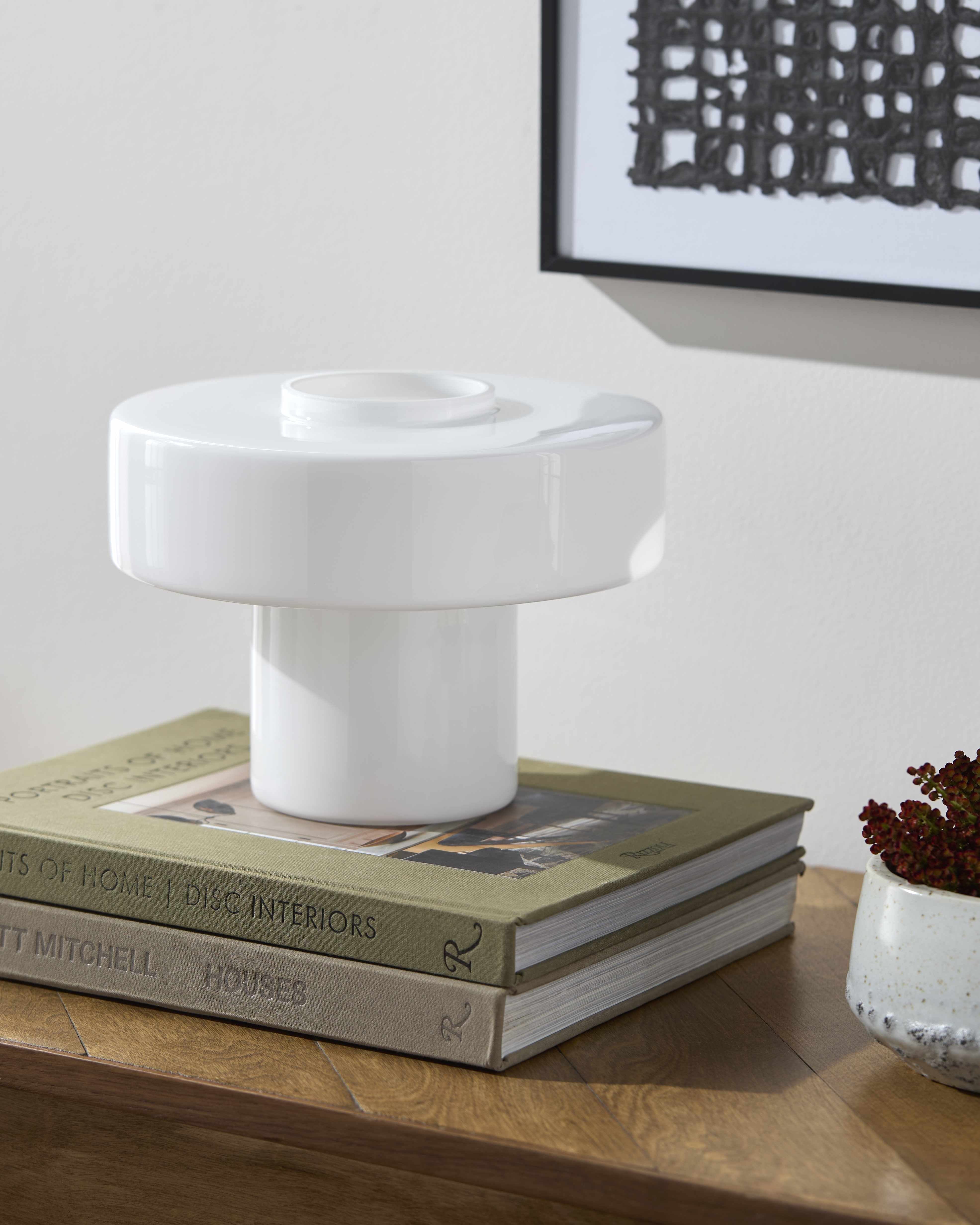 Lauenhagen Light Gray Table Lamp-0