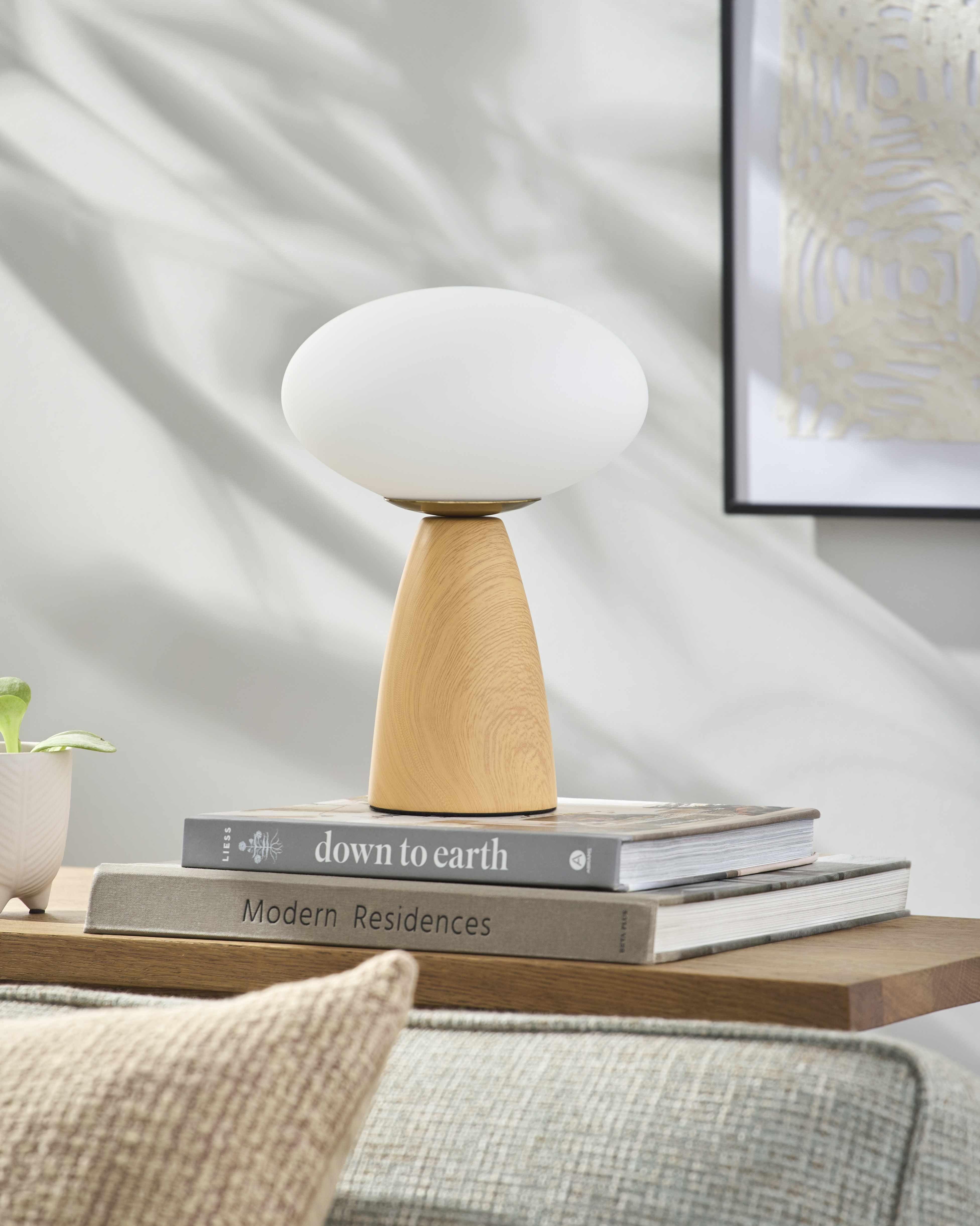 Montamarta Table Lamp - PRHOMZ