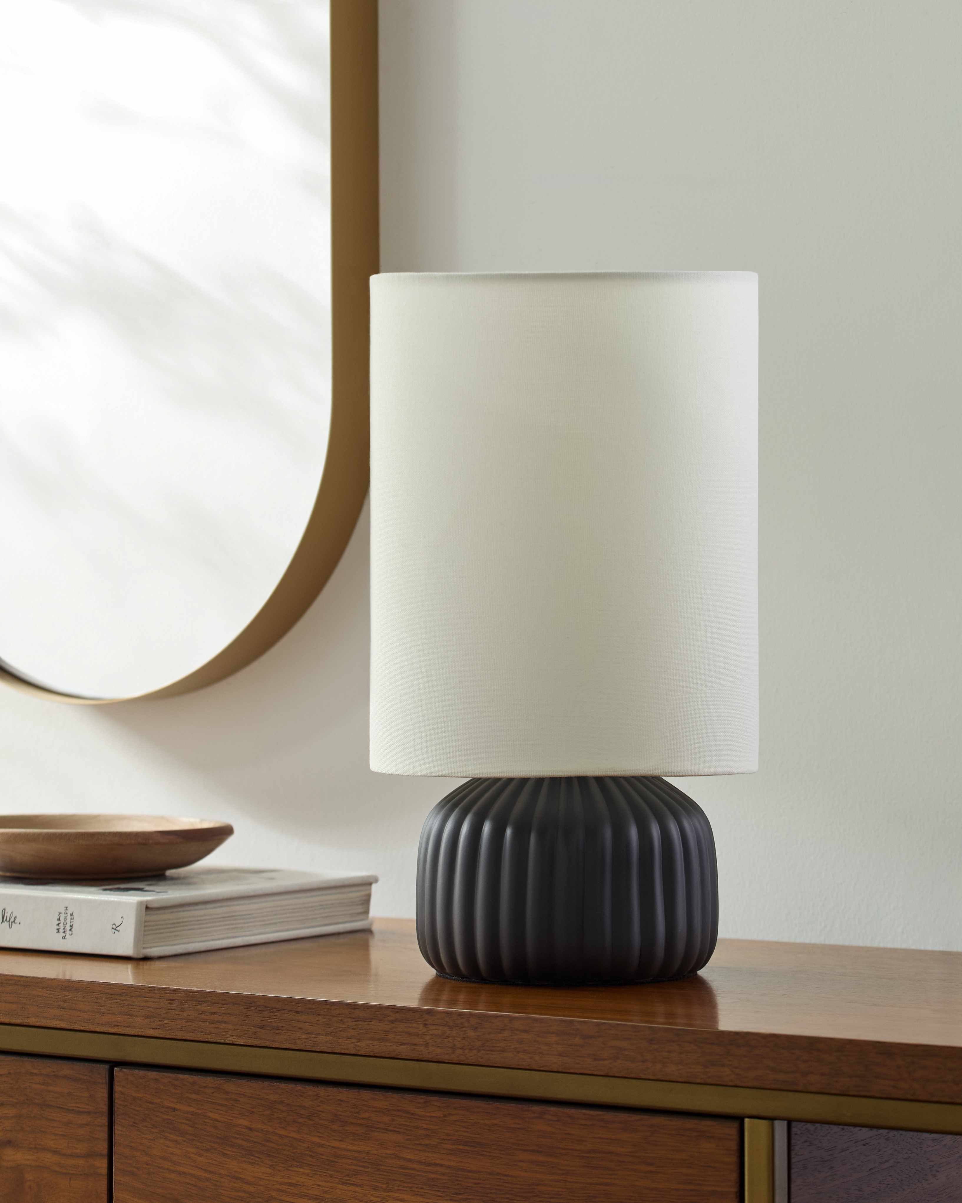 Navarrenx Black Table Lamp-2