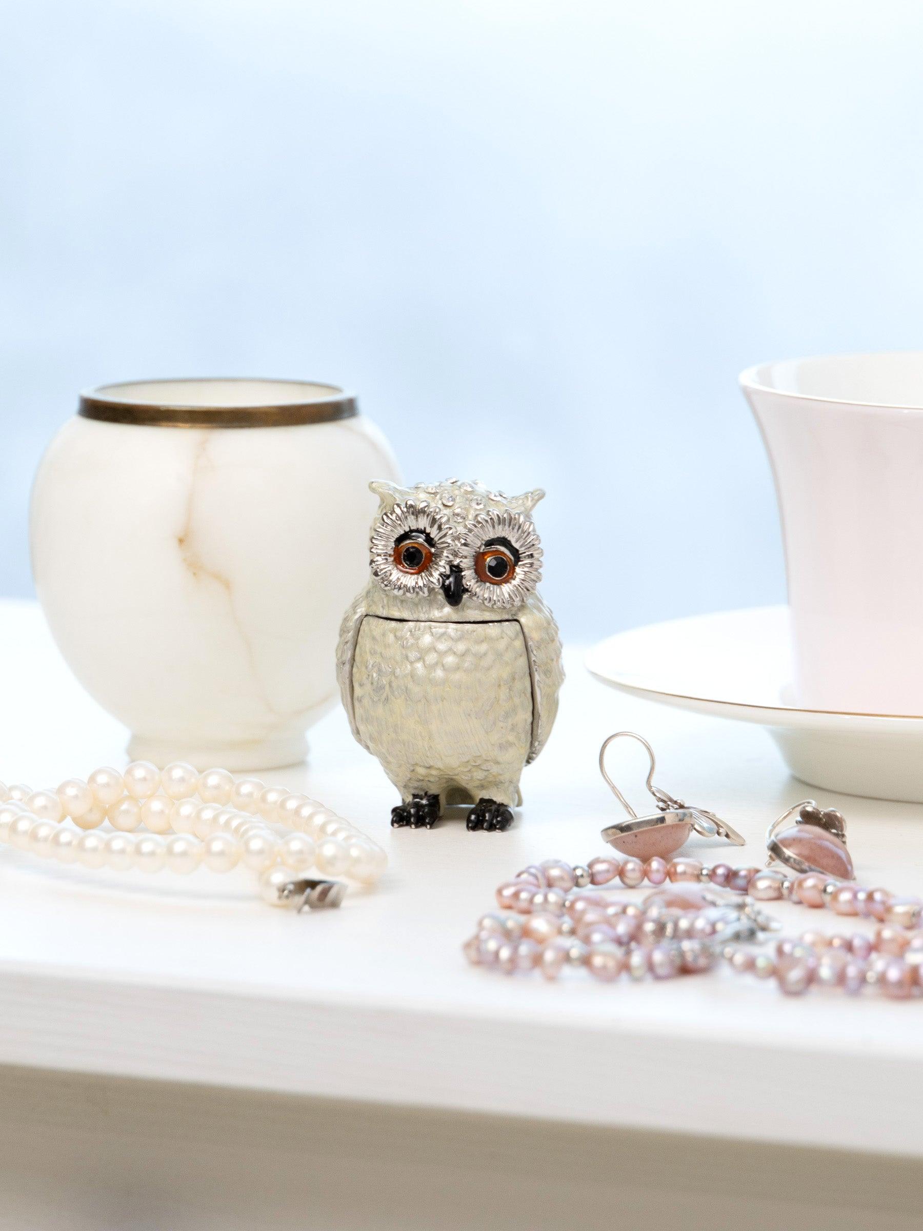 Silver and White Owl – Chic & Unique Home Accent - PRHOMZ