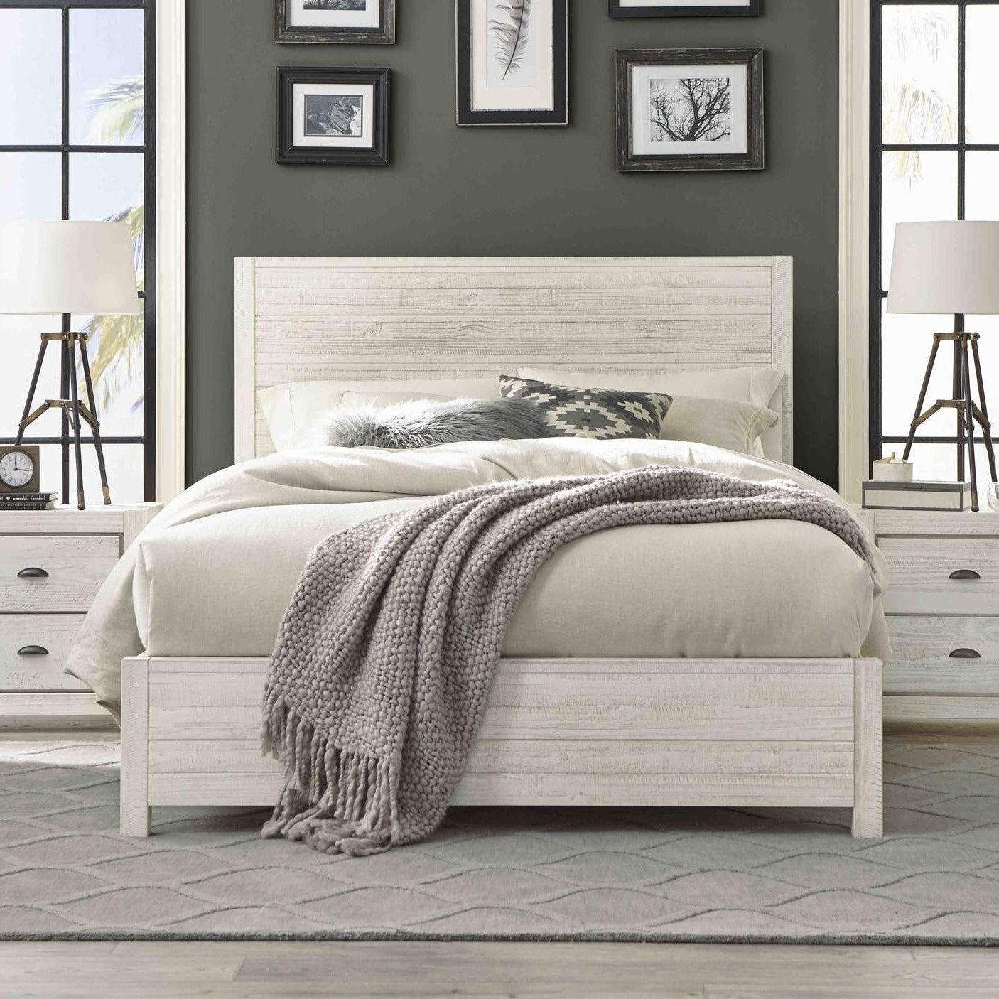 FarmHome Off White Solid Pine Platform Bed in Queen Size - PRHOMZ
