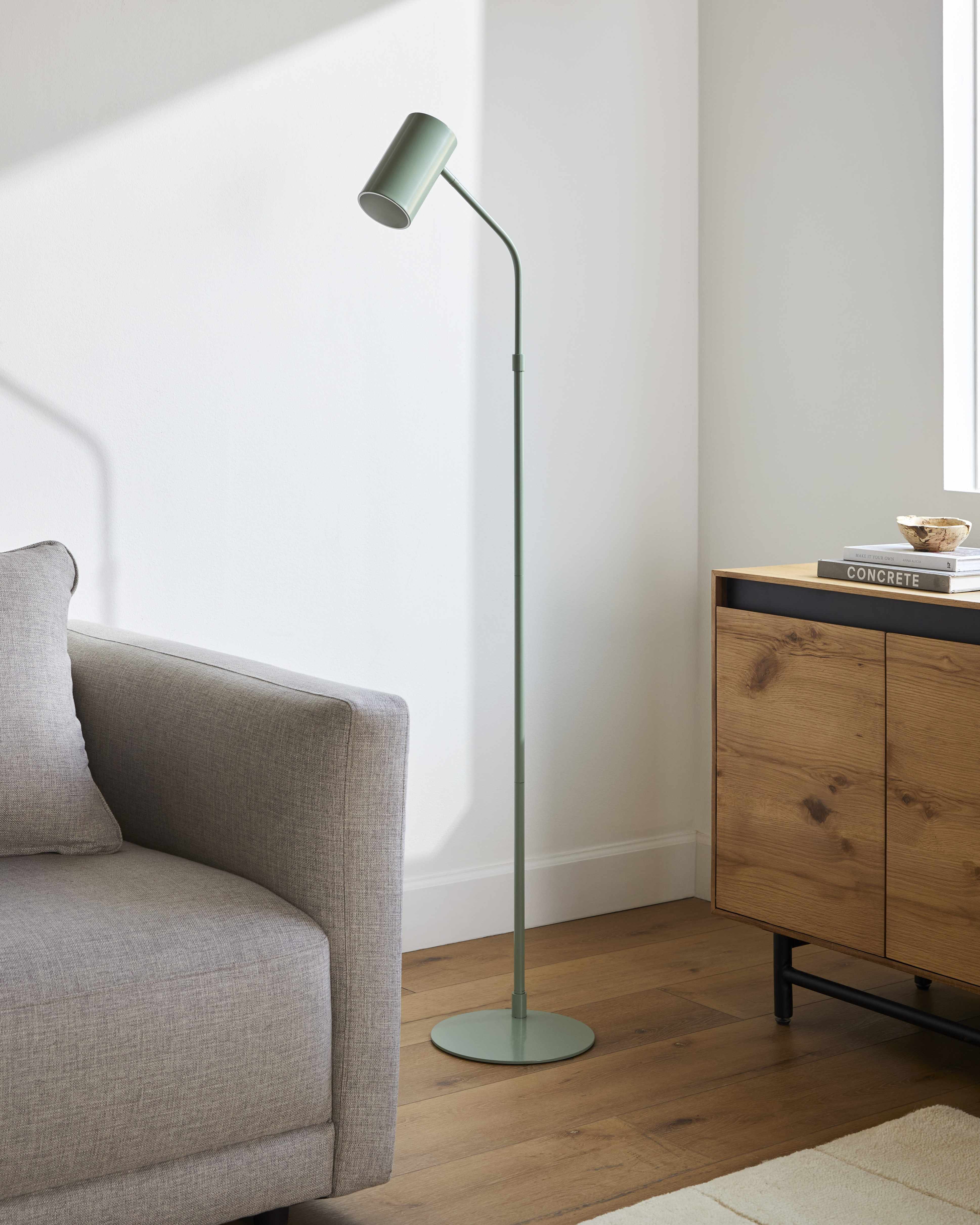 Pielavesi Green Minimal Floor Lamp-3