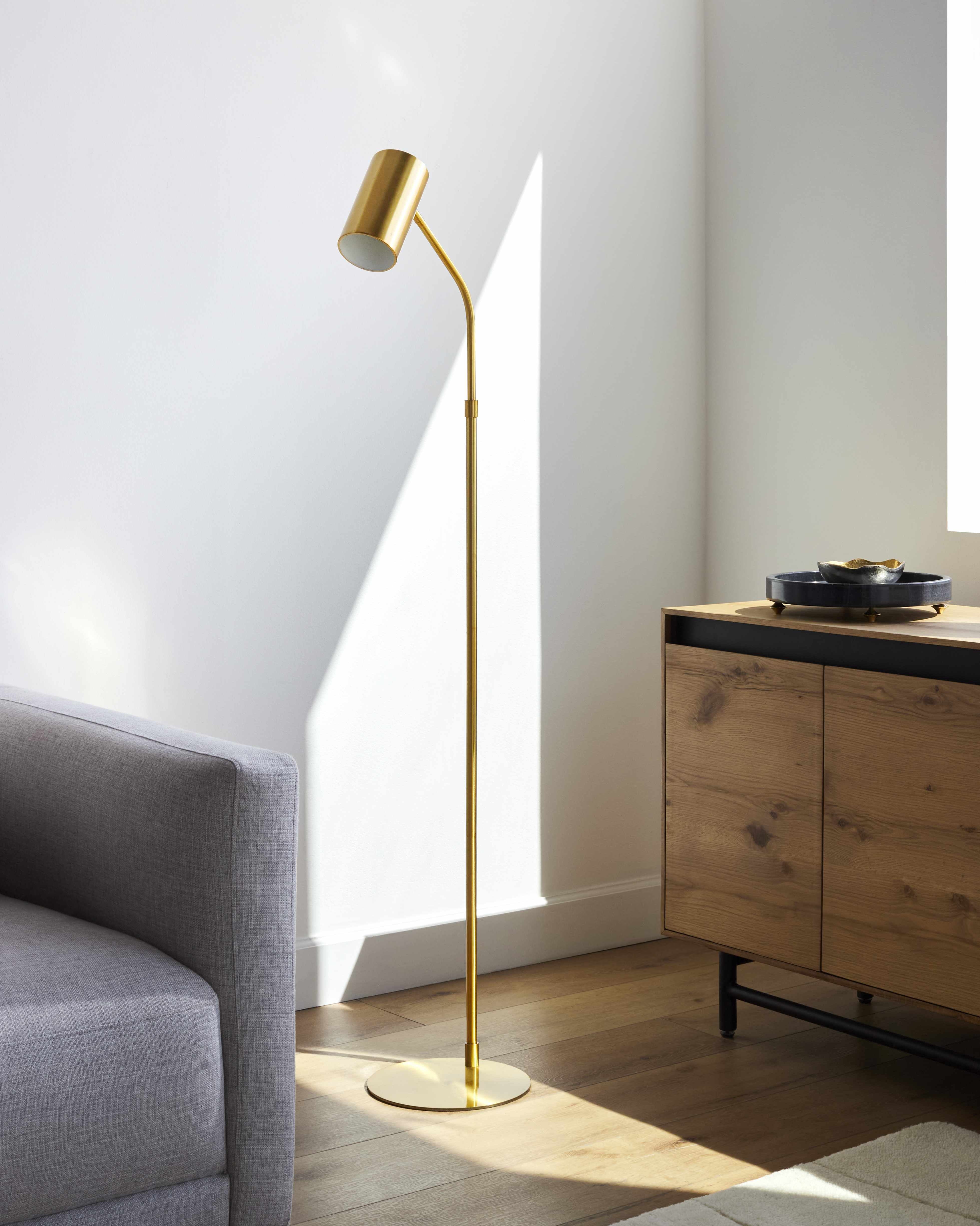 Pielavesi Gold Brass Floor Lamp-3