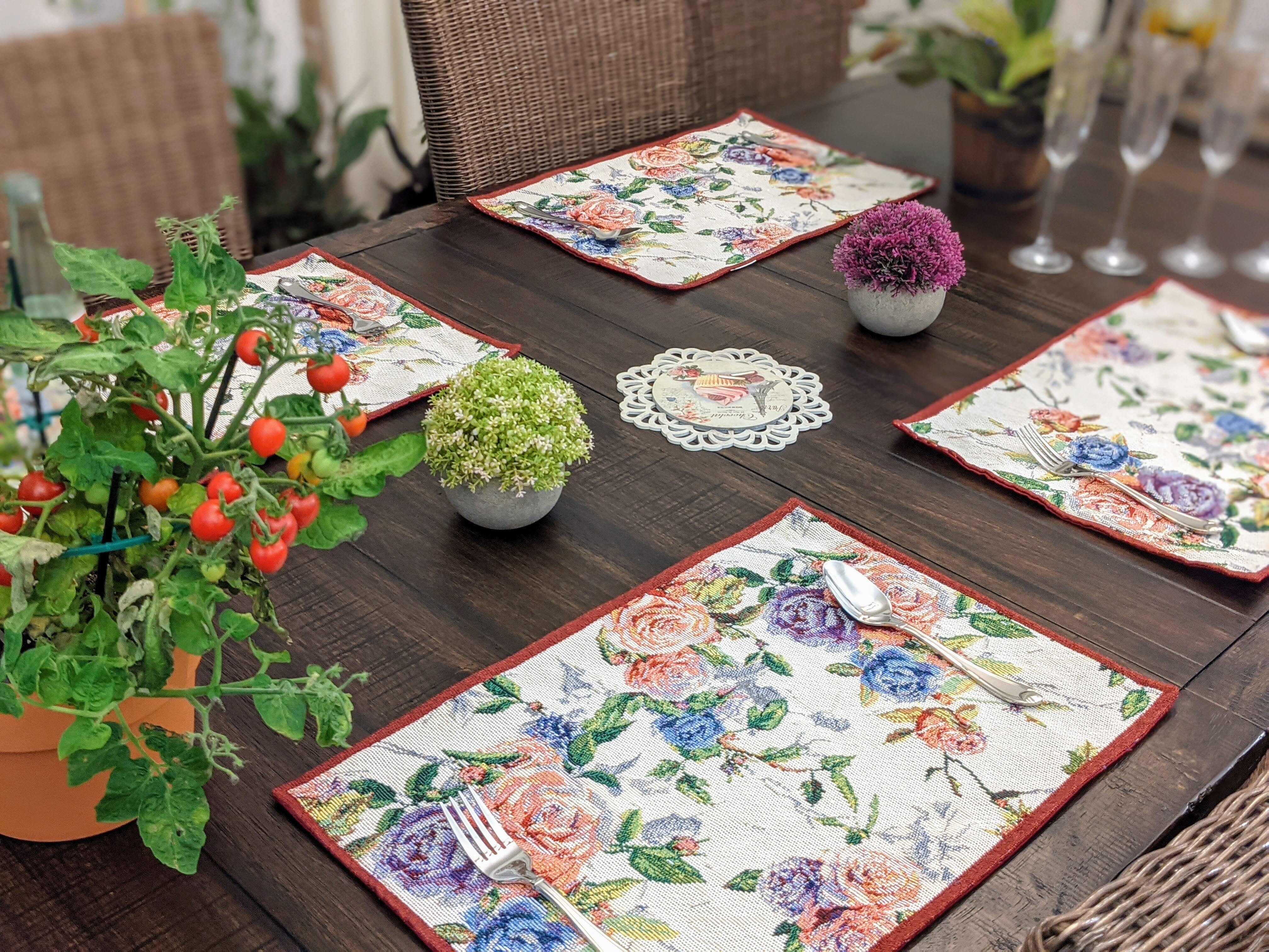 DaDa Bedding Set of 4-Pieces Vintage Romantic Roses Lovely Pink Floral Tapestry Placemats 13” x 19” (879)