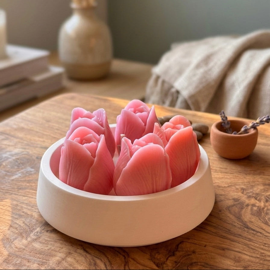 The Tulip Blossom Candle | Hand-Poured Luxury