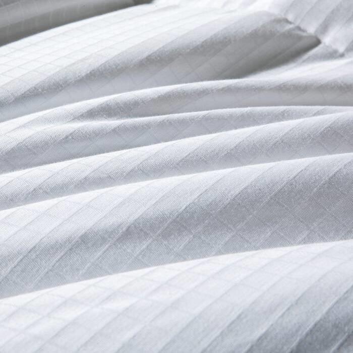 Queen Size All Seasons Soft White Polyester Down Alternative Comforter - PRHOMZ