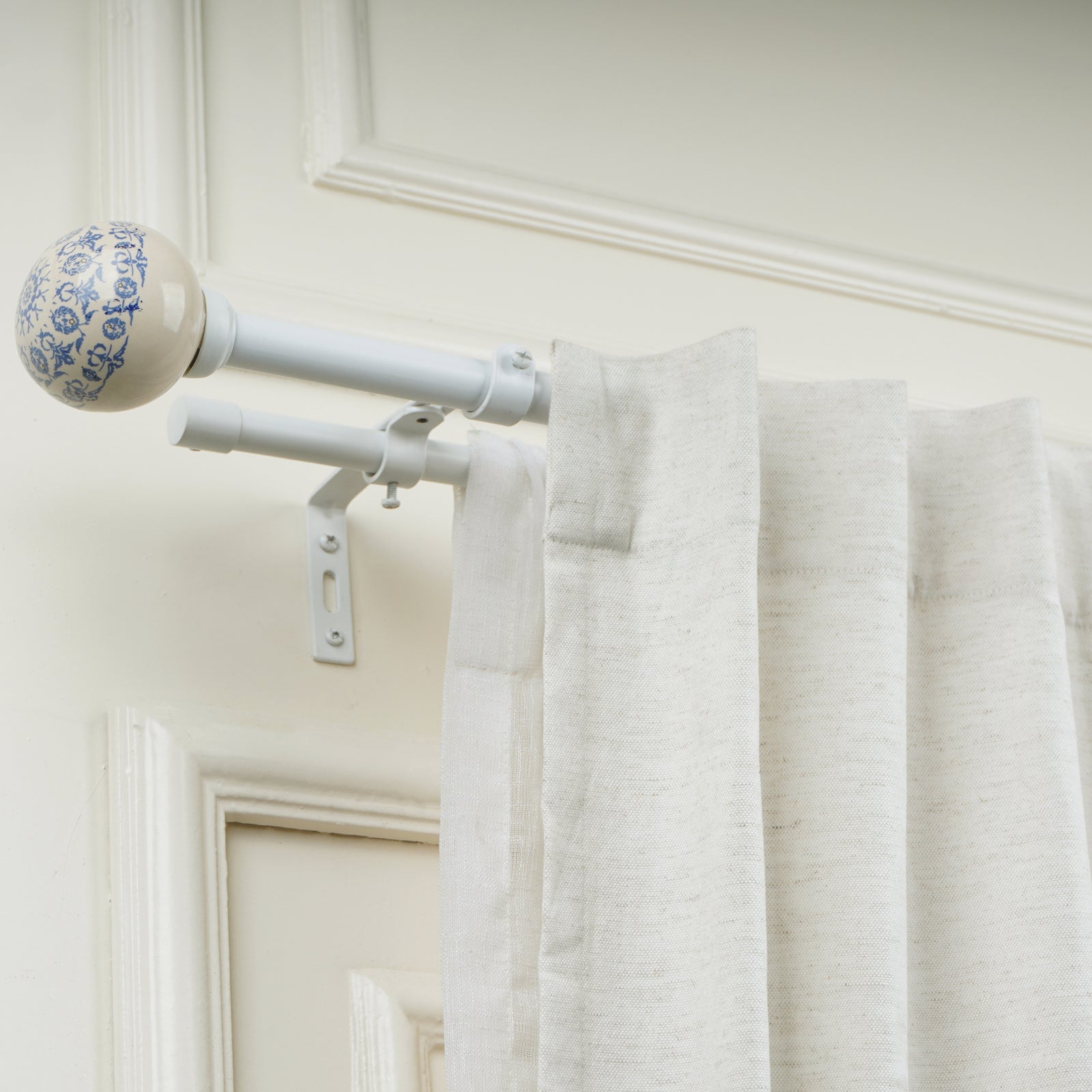 White & Blue Double Curtain Pole | Extendable | Ceramic Floral Finials | 28-144 Inch-0