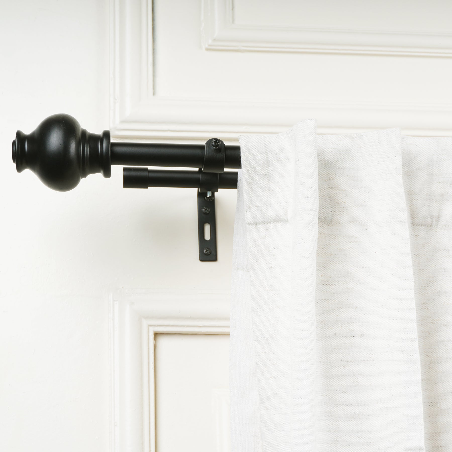 Black Double Curtain Pole | Urn Finials | Rustproof | 25KG Load | Traditional Style-1