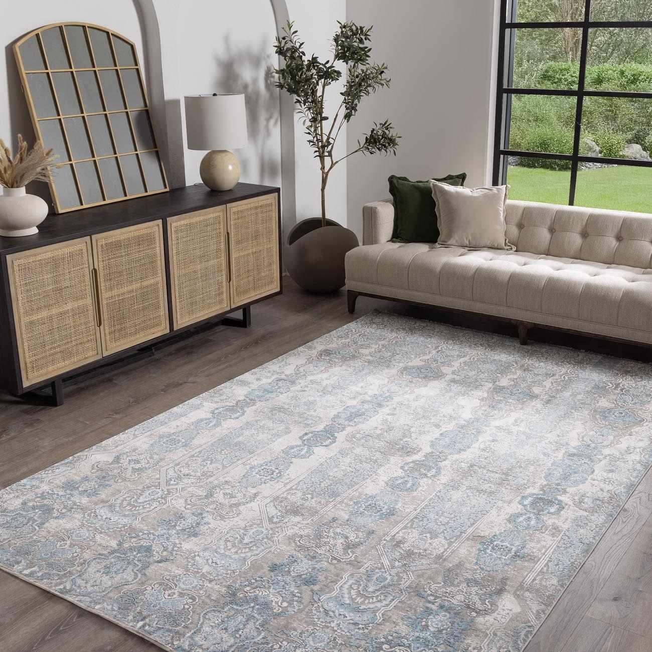 Rydalmere Luxury Fringed Faux Silk Rug - PRHOMZ