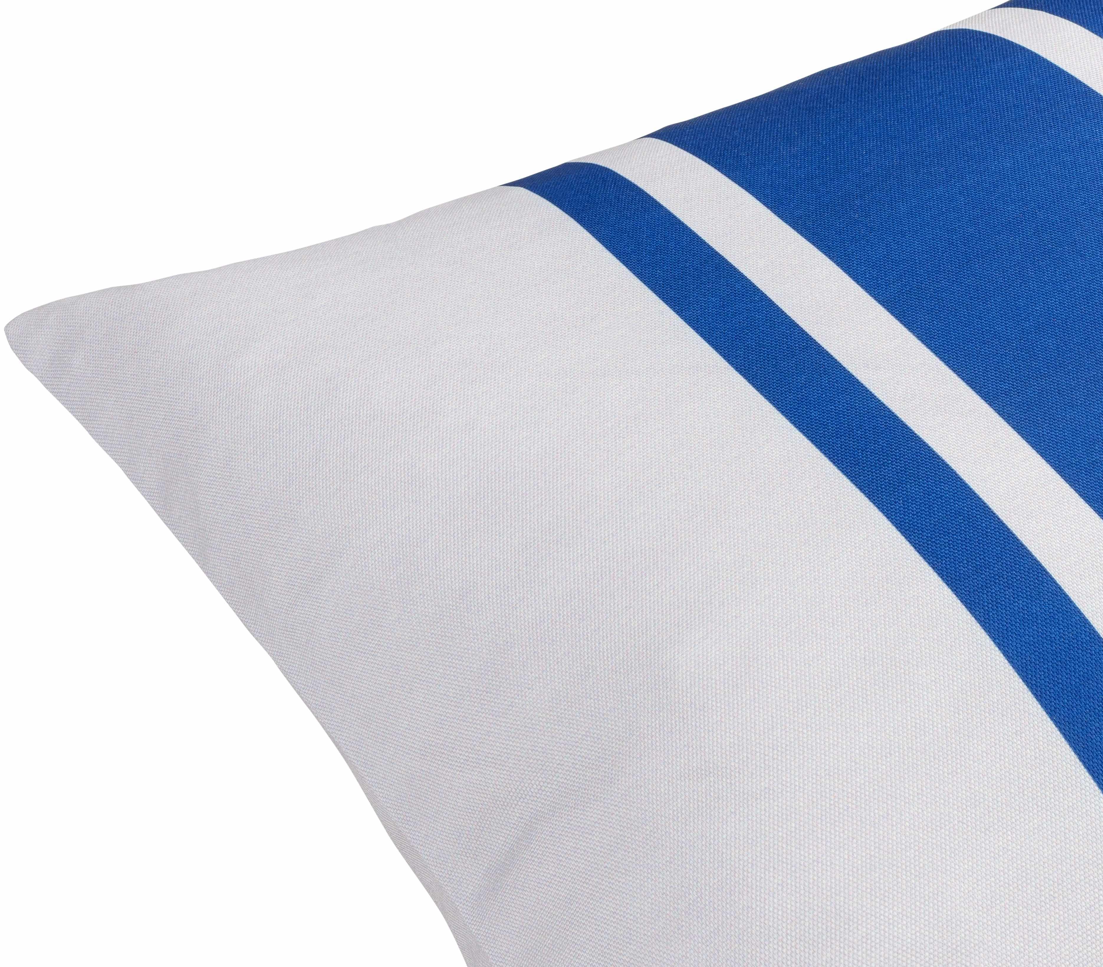 Alecia Throw Pillow - PRHOMZ