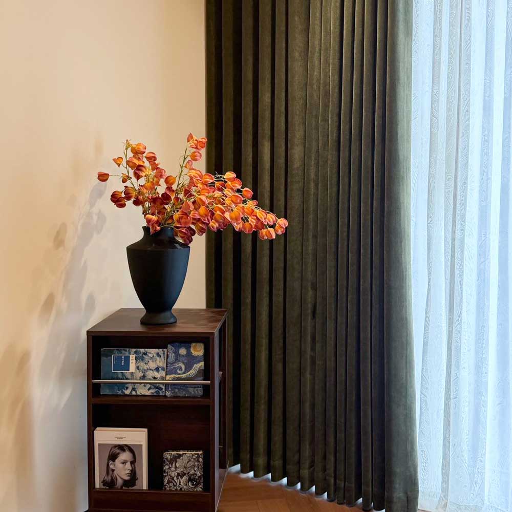 Rosalyn Matte Velvet Room Darkening Thermal Curtains