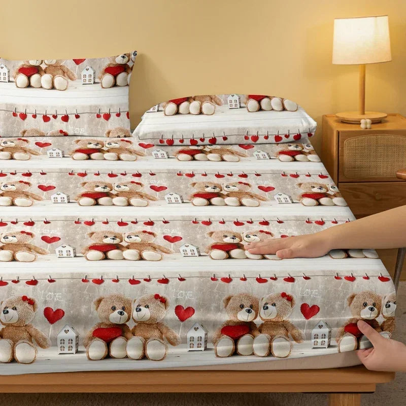 Heart-Shaped Printed Matte Fitted Sheet