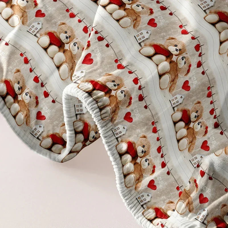 Heart-Shaped Printed Matte Fitted Sheet