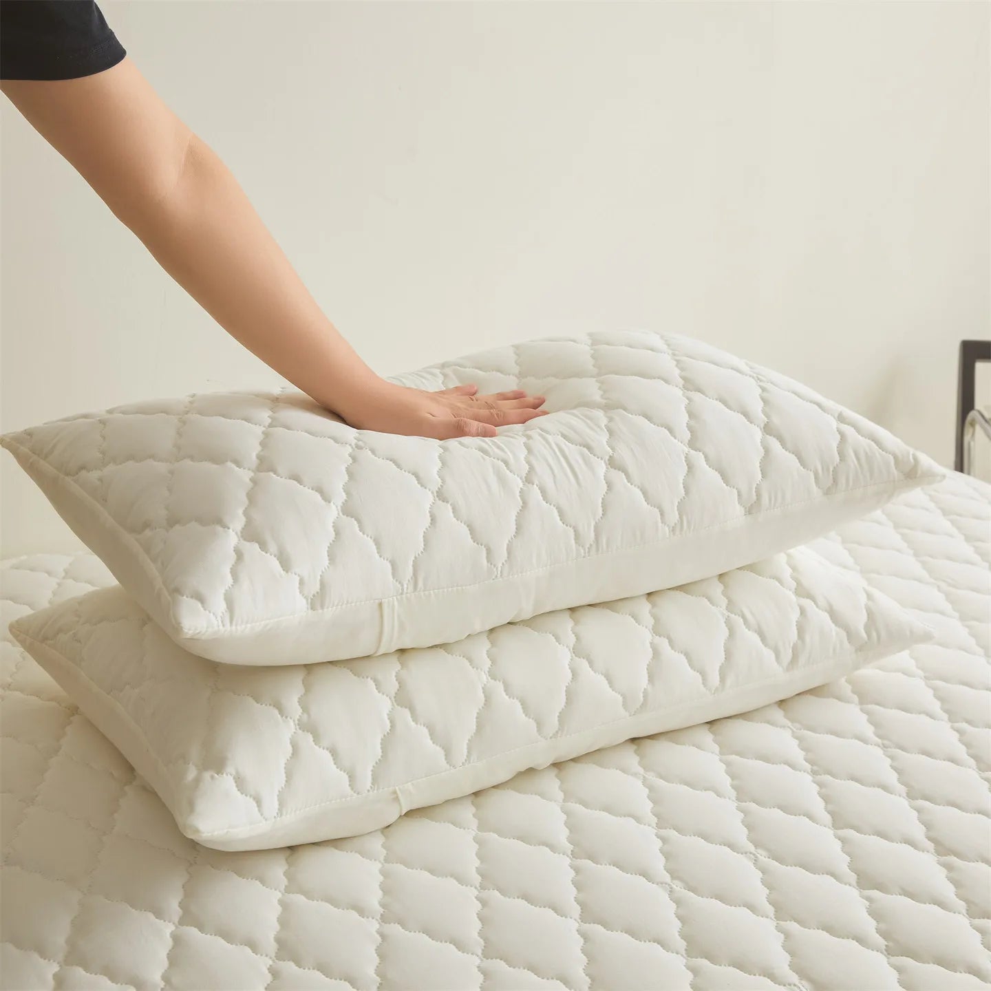 Waterproof Pillowcase Machine Washable Cover