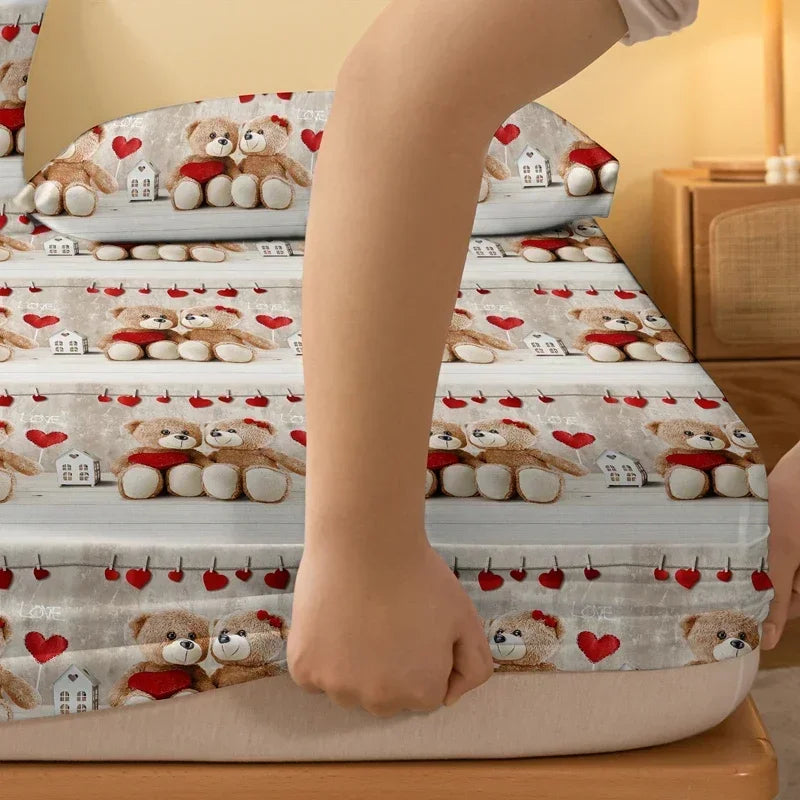 Heart-Shaped Printed Matte Fitted Sheet