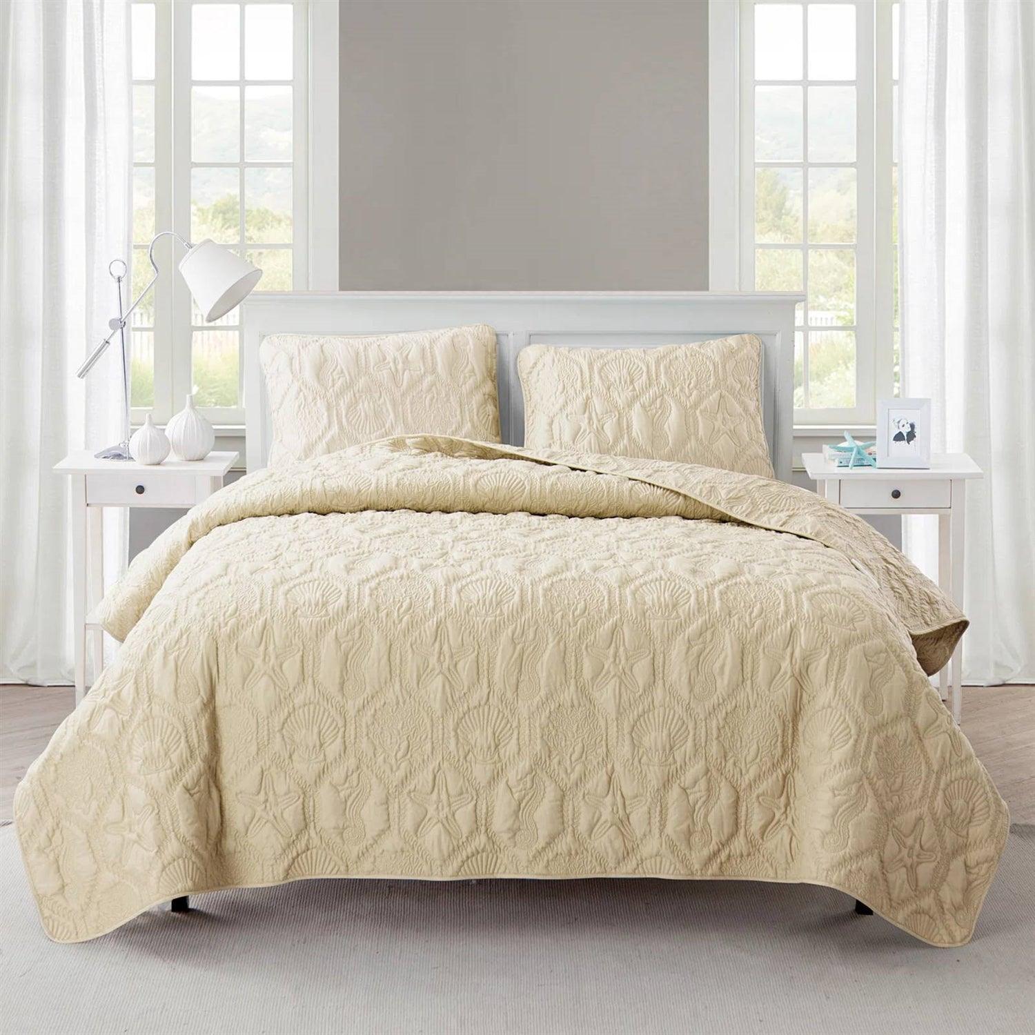 King size Coastal Beach Starfish Seashells Sea Horse Sand Tan 3-Piece Quilt Set - PRHOMZ