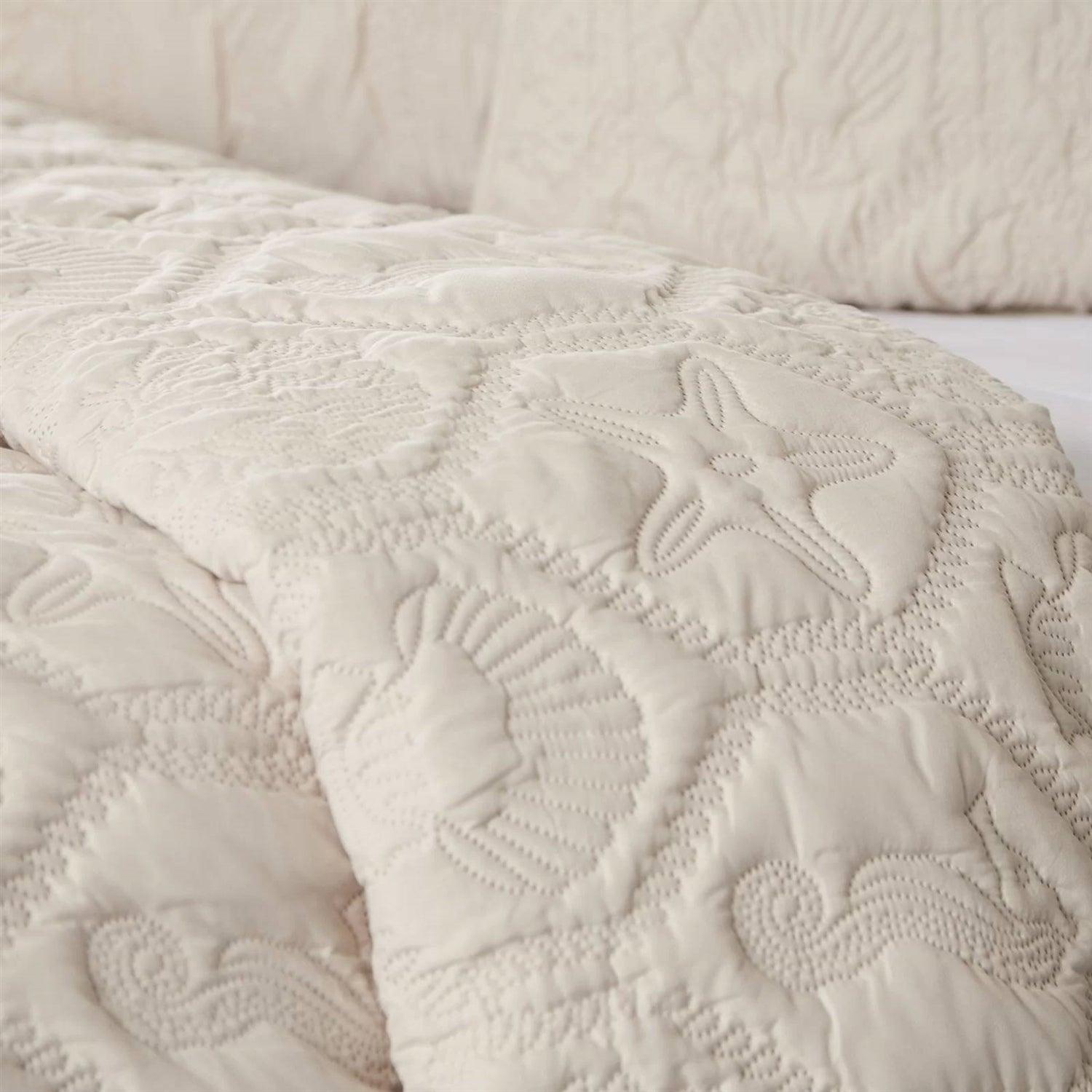 King size Coastal Beach Starfish Seashells Sea Horse Sand Tan 3-Piece Quilt Set - PRHOMZ