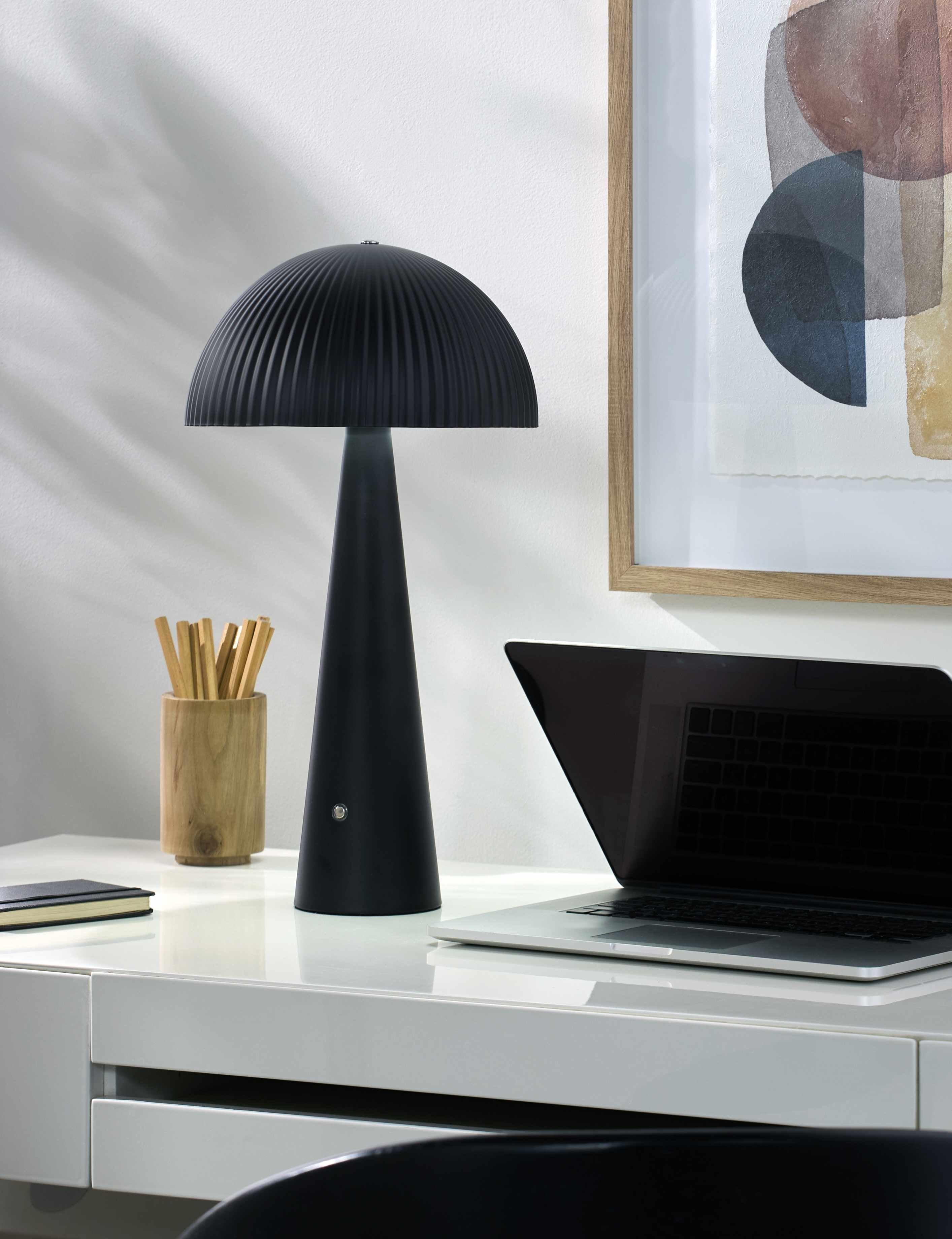 Scontrone Table Lamp - PRHOMZ