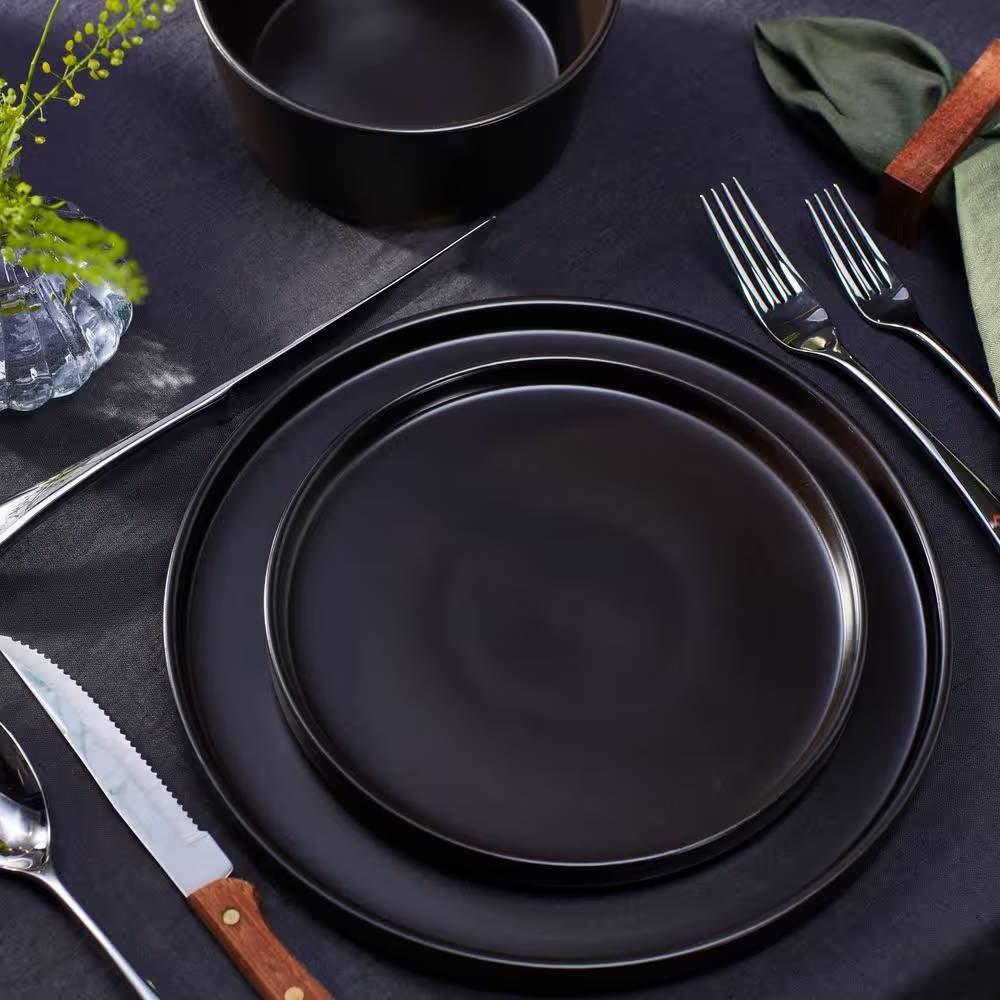 16-Piece Stoneware Dinnerware Set in Matte Black - Service for 4 - PRHOMZ