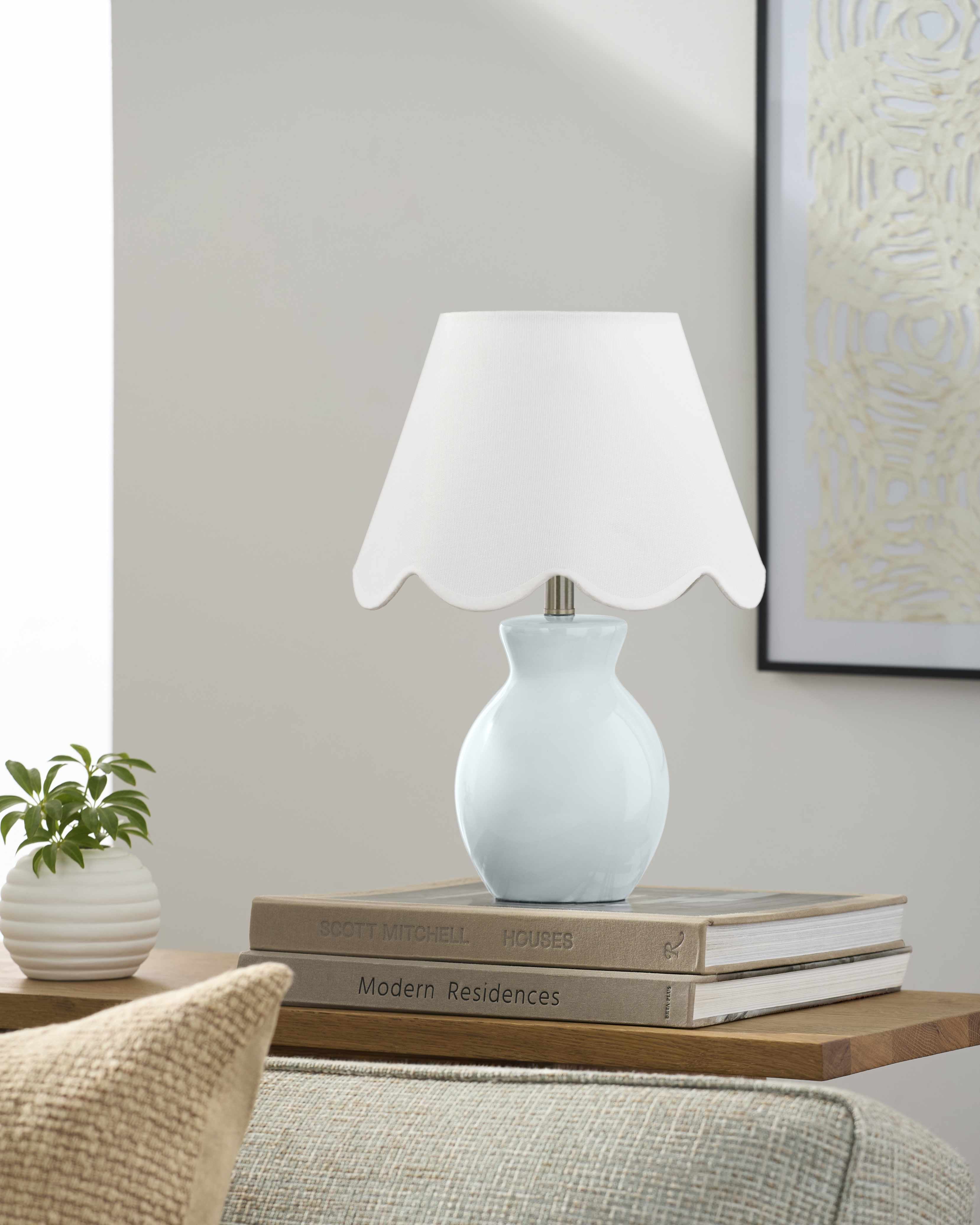 Salgareda Light Silver Table Lamp-1