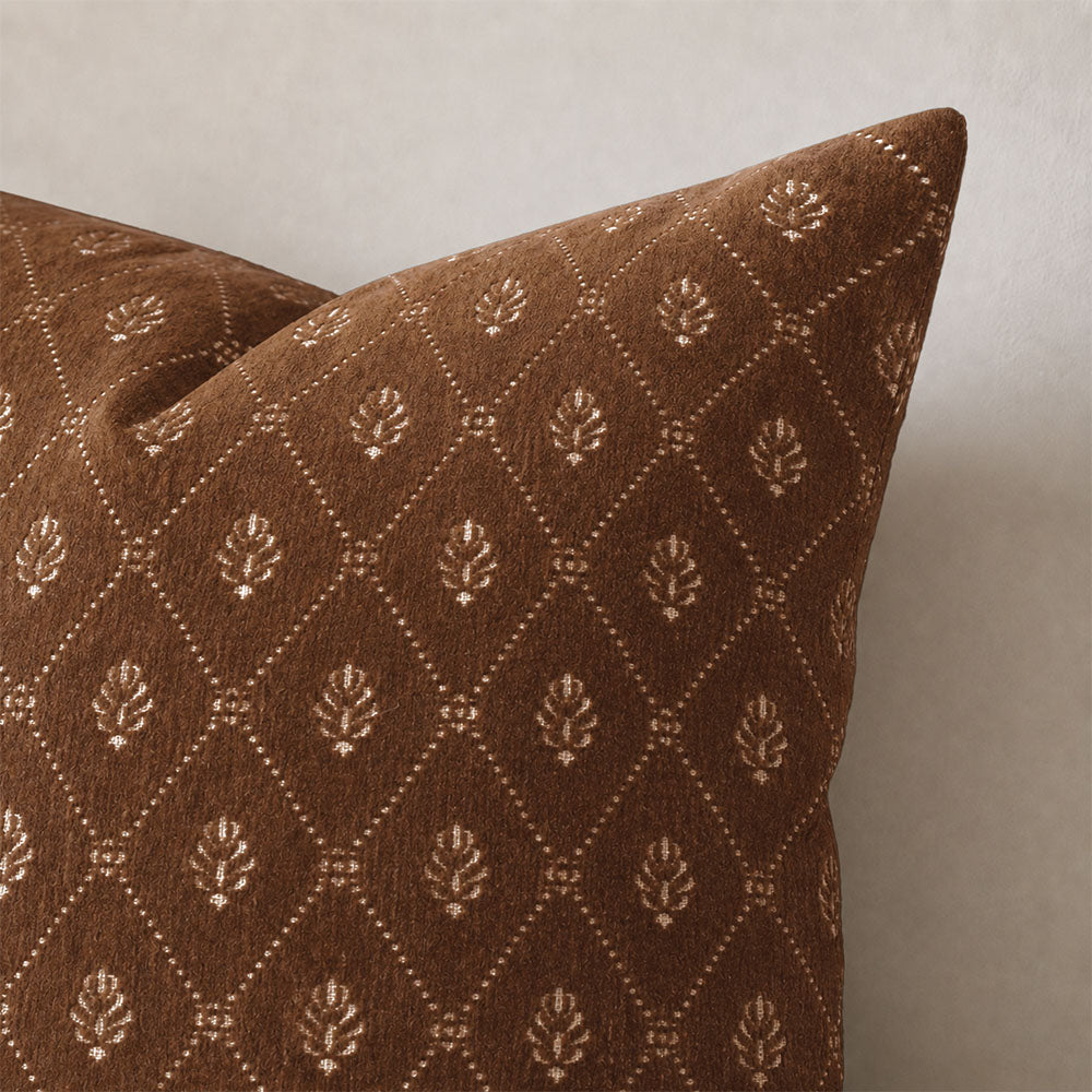 Scarlett Caramel Diamond Trellis Pillow Cover