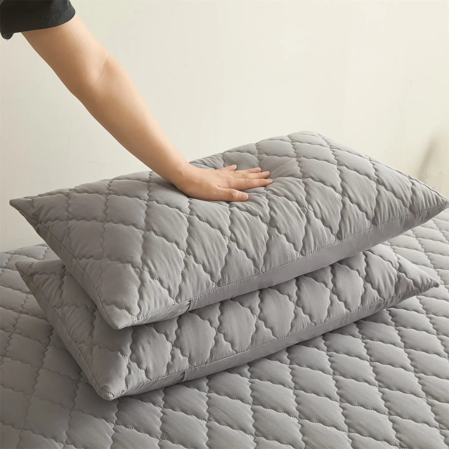 Waterproof Pillowcase Machine Washable Cover