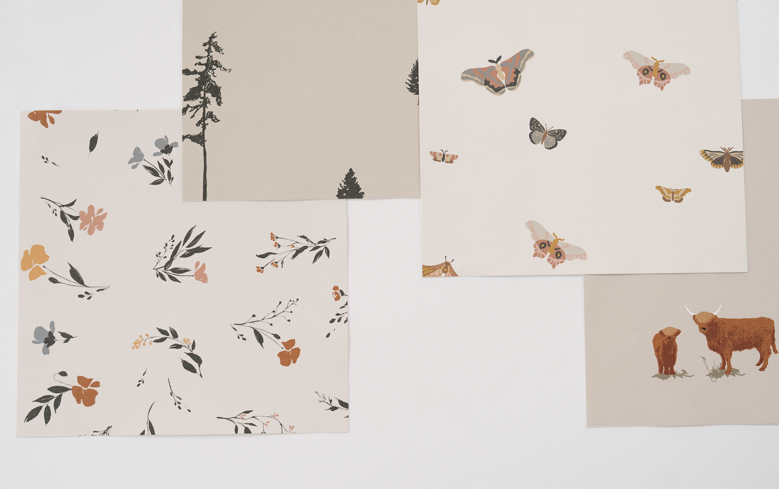 Fleurs Wallpaper by Saranoni