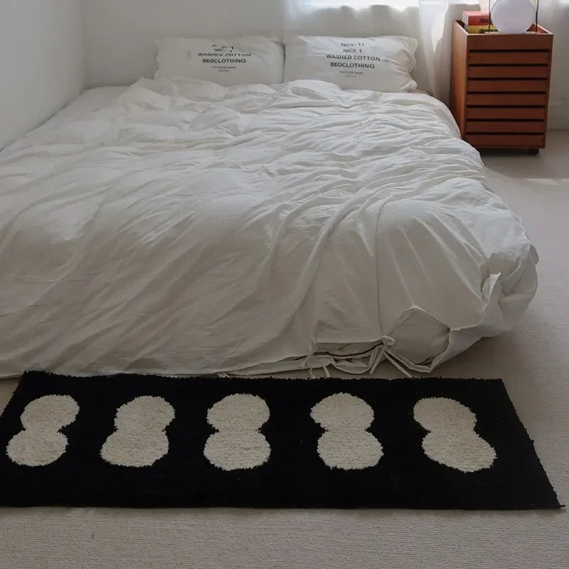 VIKAMA Minimalist Black And White Bedside Rug For Bedrooms And Living Rooms Soft And Comfortable Plush Home Decor Rug