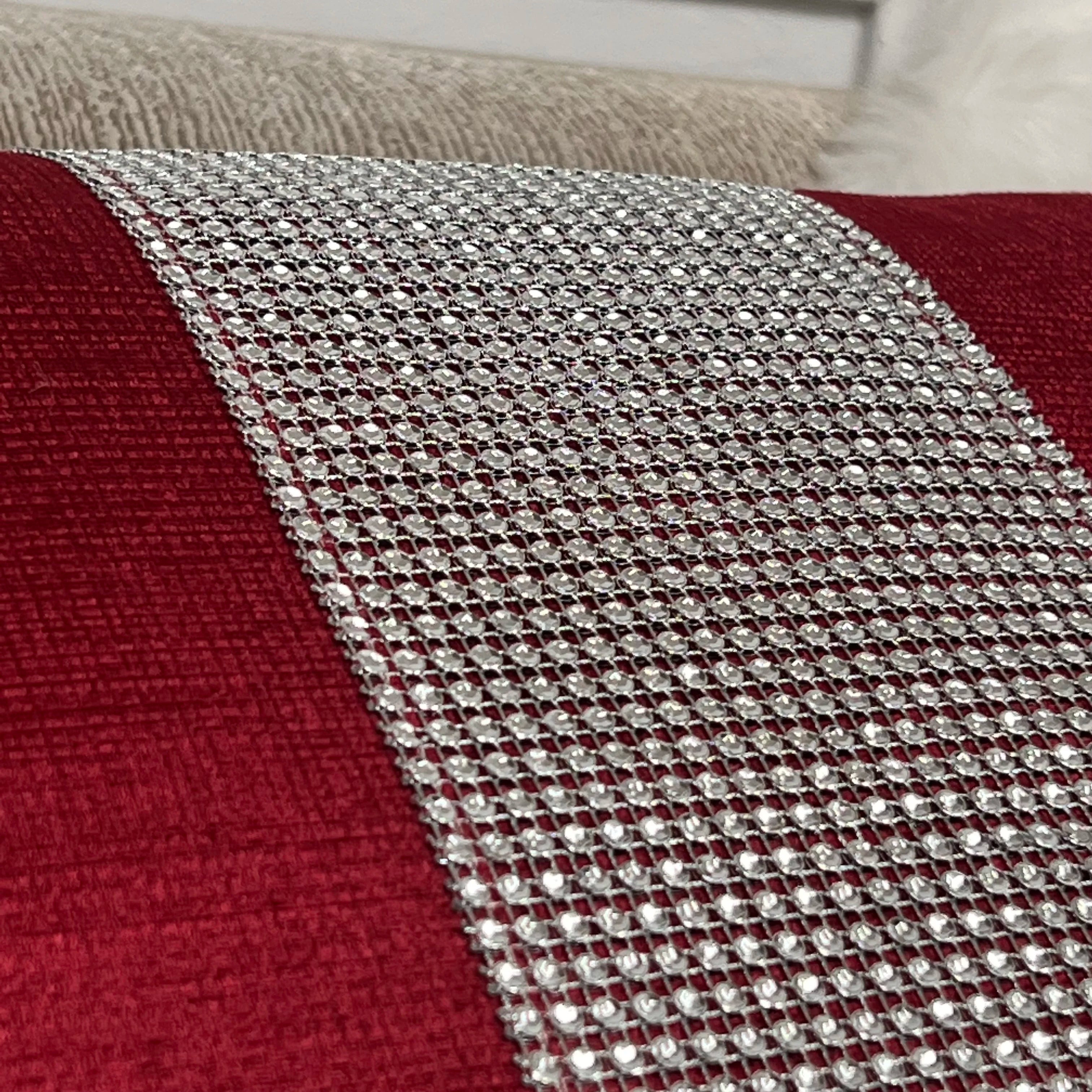 Polyester Plaid Plush Cushion Pillowcase