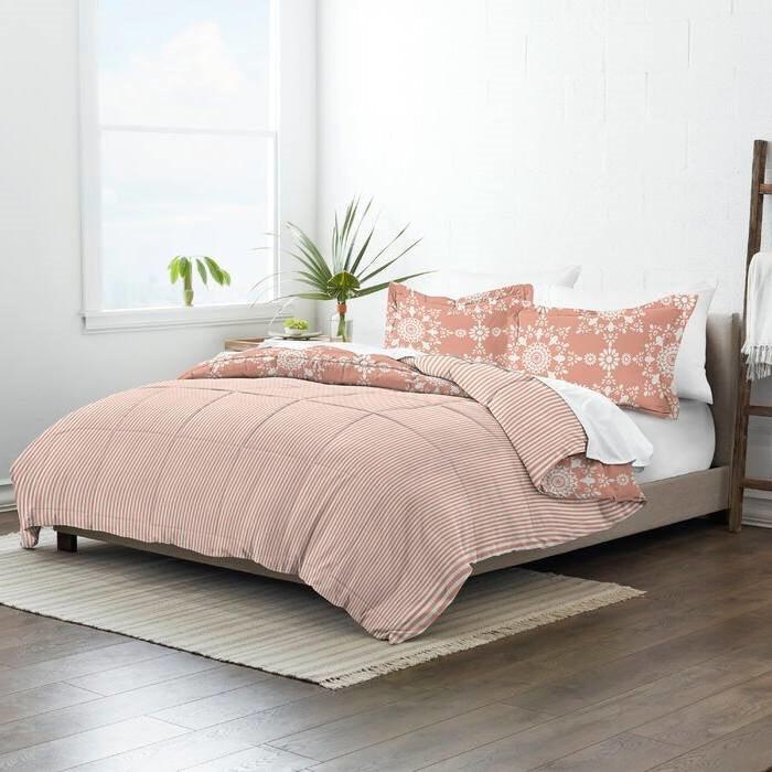 Twin 2 Piece Clay and White Reversible Daisy Medallion Striped Comforter Set - PRHOMZ